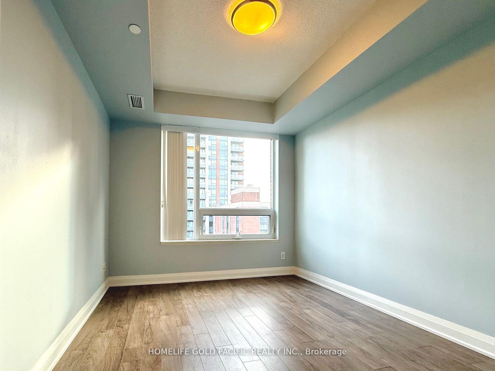 Photo 8 of Unit 601, 28 Uptown Drive, Markham, Unionville — HOMEH