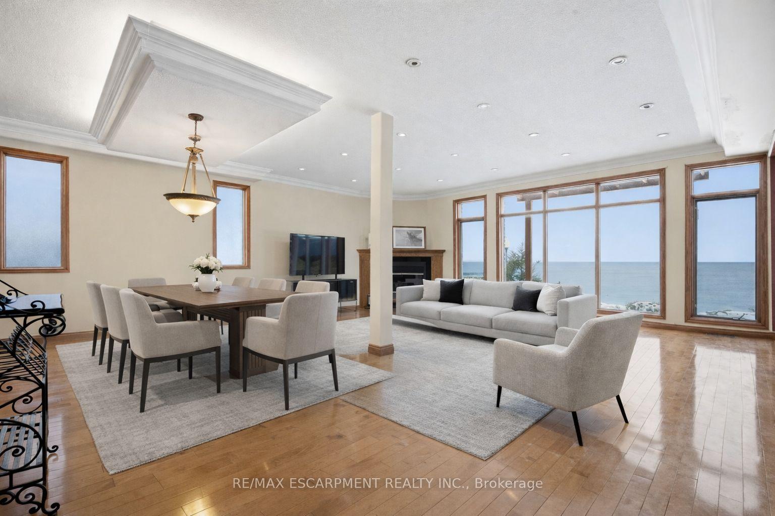 Photo 7 of 4 Lakeside Drive, Hamilton, Lakeshore — HOMEH