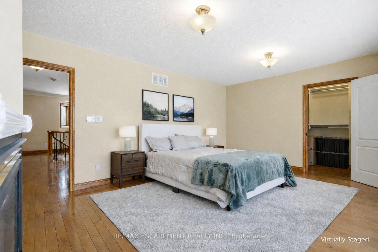 Photo 22 of 4 Lakeside Drive, Hamilton, Lakeshore — HOMEH