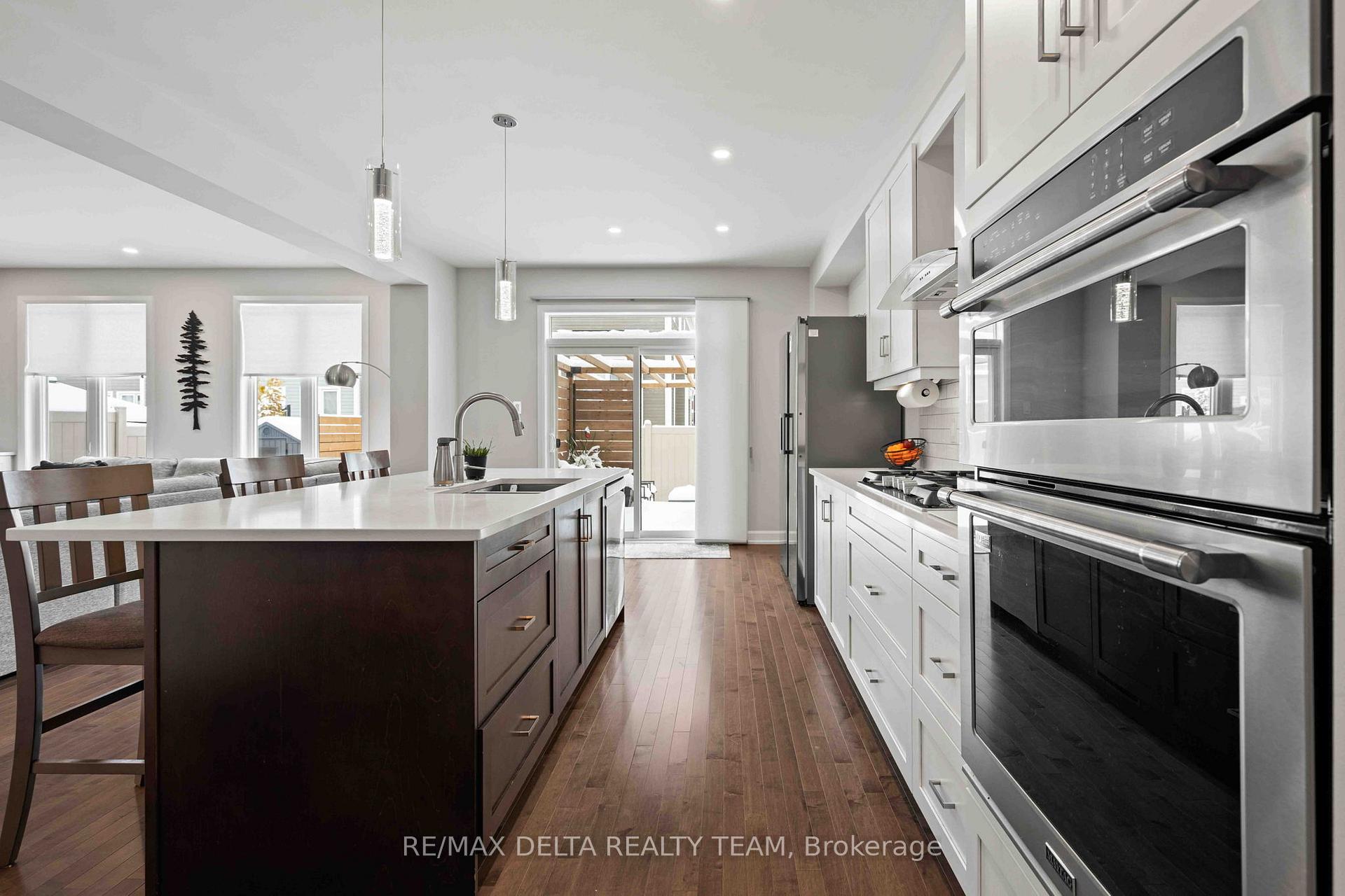 Photo 4 of 58 Hackamore Crescent, Ottawa, Goulbourn Twp From Franktown Rd/South To Rideau — HOMEH