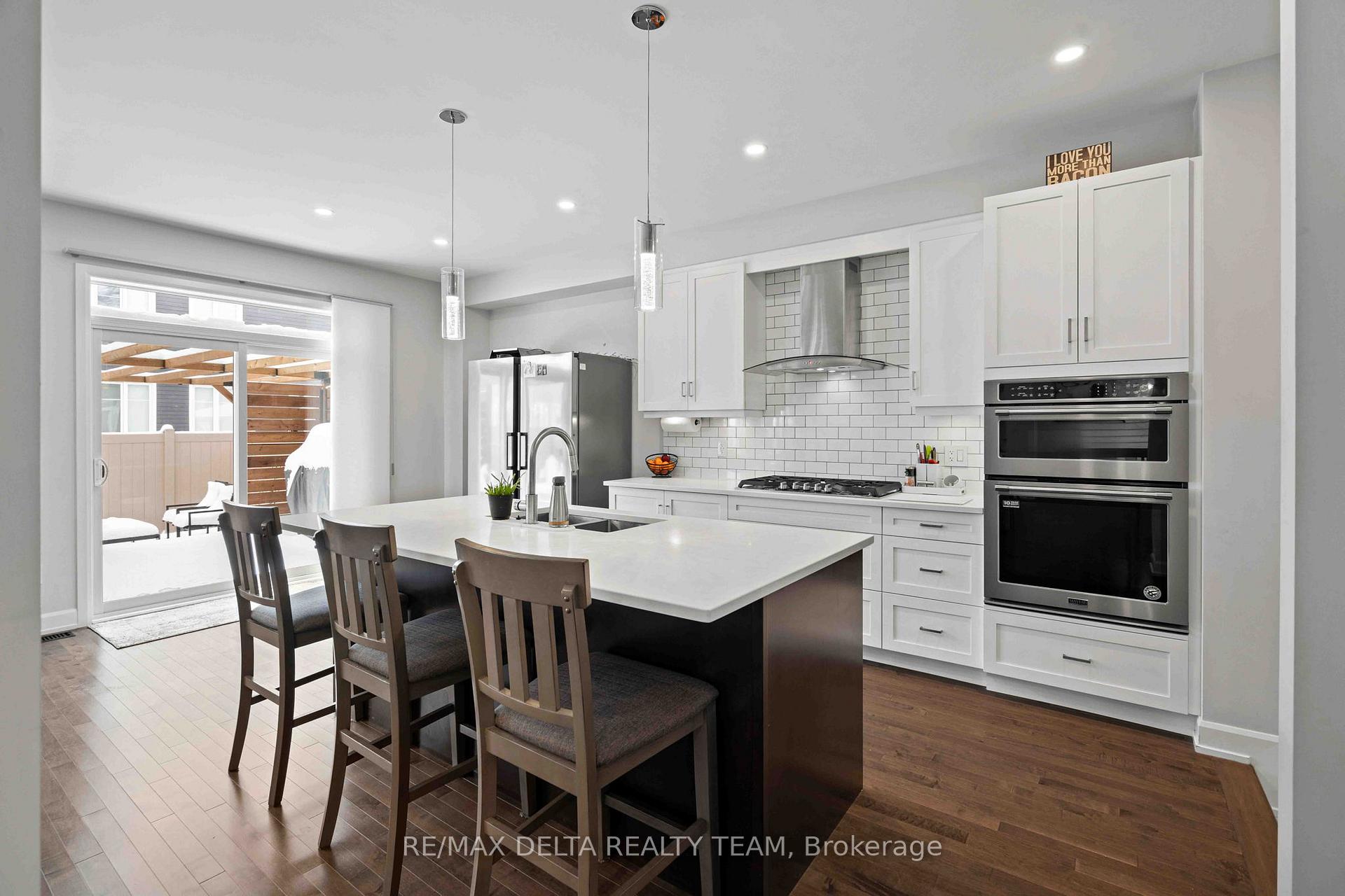 Photo 21 of 58 Hackamore Crescent, Ottawa, Goulbourn Twp From Franktown Rd/South To Rideau — HOMEH