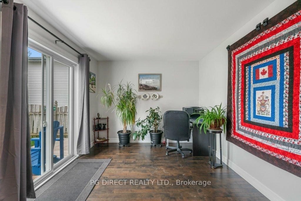 Photo 5 of 443 Meadowvale Crescent, Cornwall — HOMEH