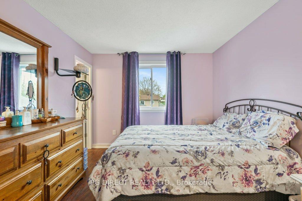 Photo 12 of 443 Meadowvale Crescent, Cornwall — HOMEH