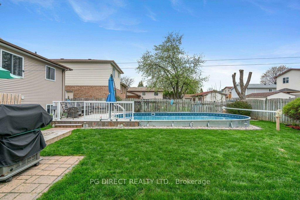 Photo 19 of 443 Meadowvale Crescent, Cornwall — HOMEH