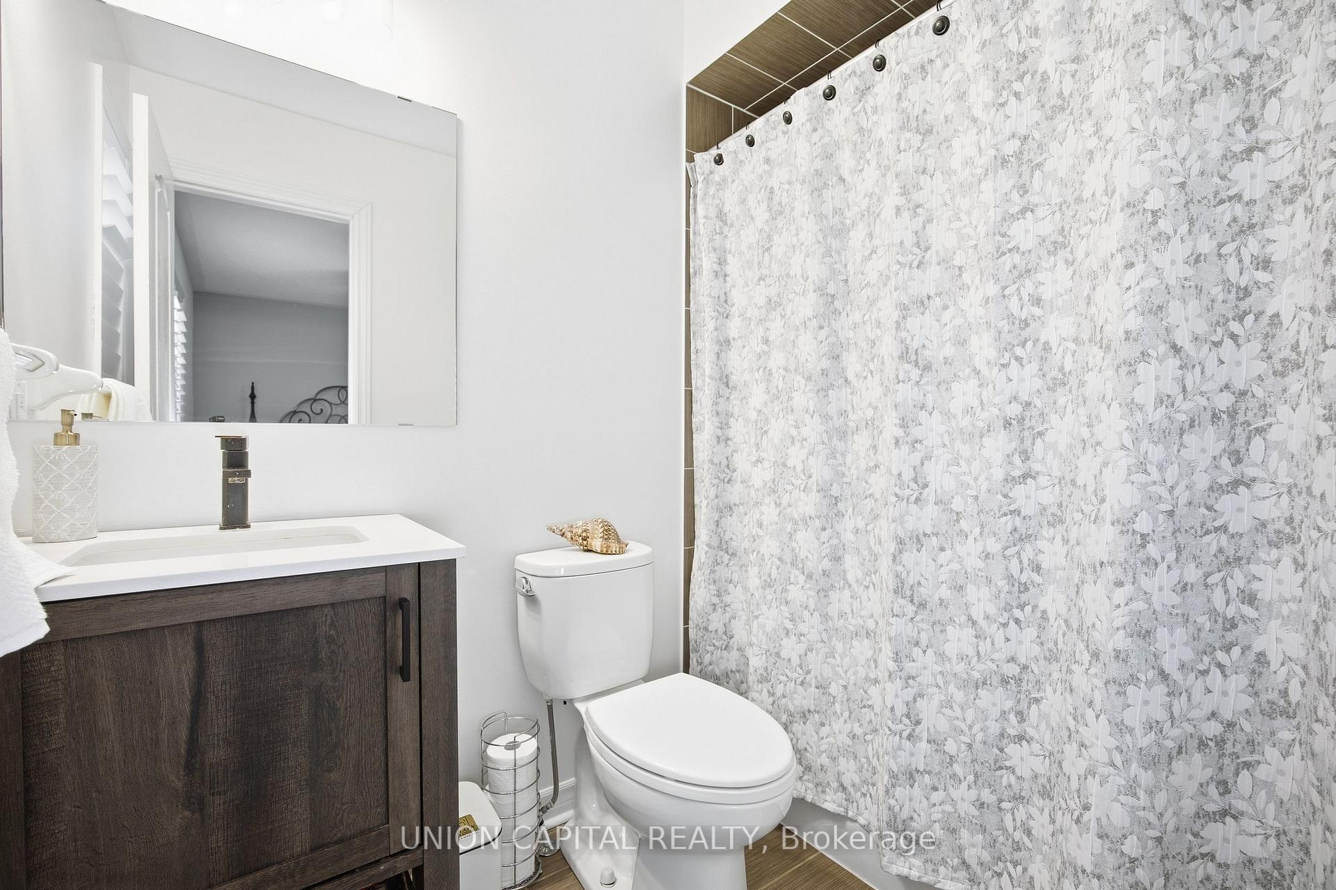 Photo 13 of 1797 Jack Glenn Street, Oshawa, Samac — HOMEH