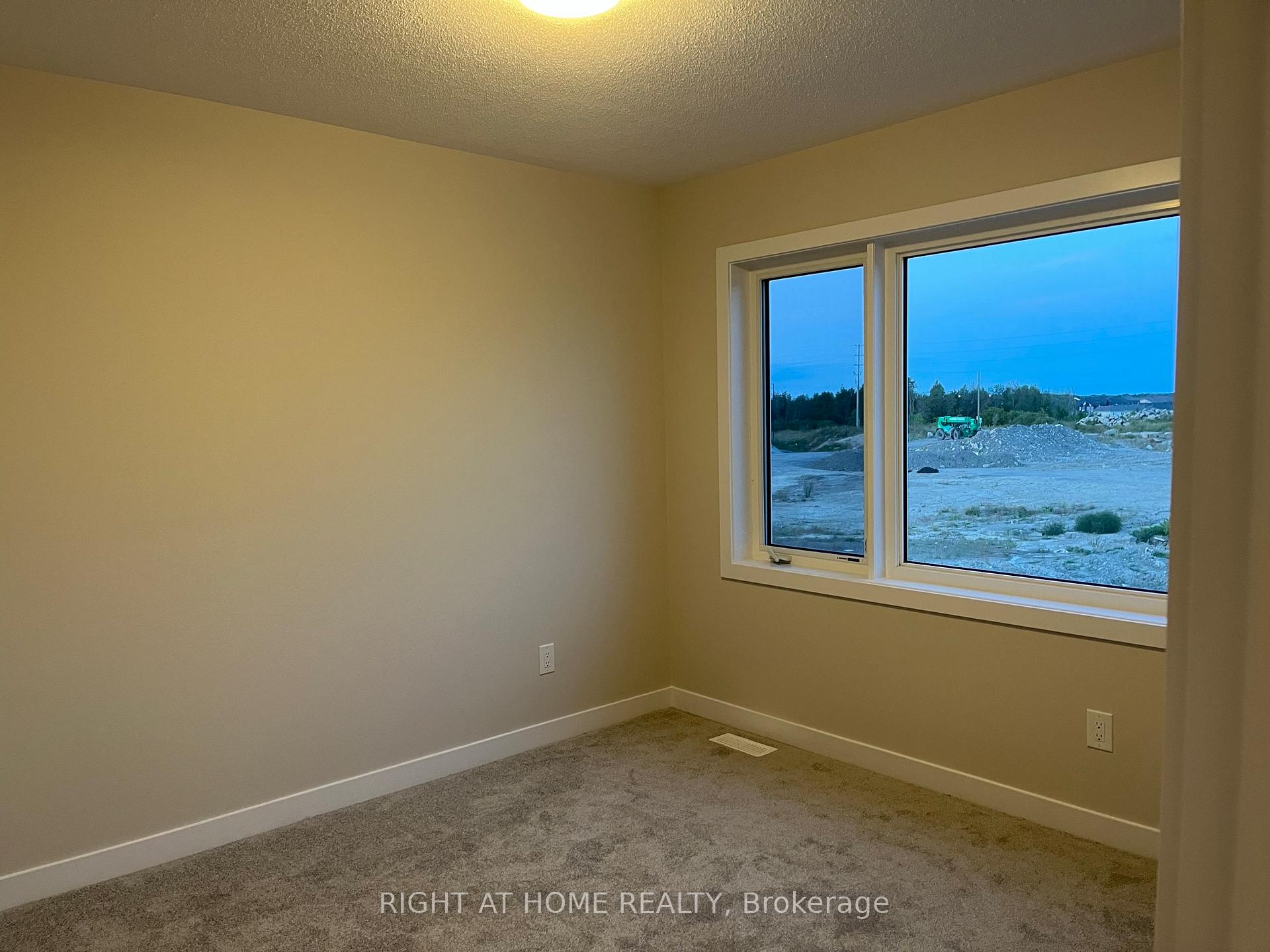 Photo 13 of 4106 Obsidian Street, Ottawa, Barrhaven - Half Moon Bay — HOMEH