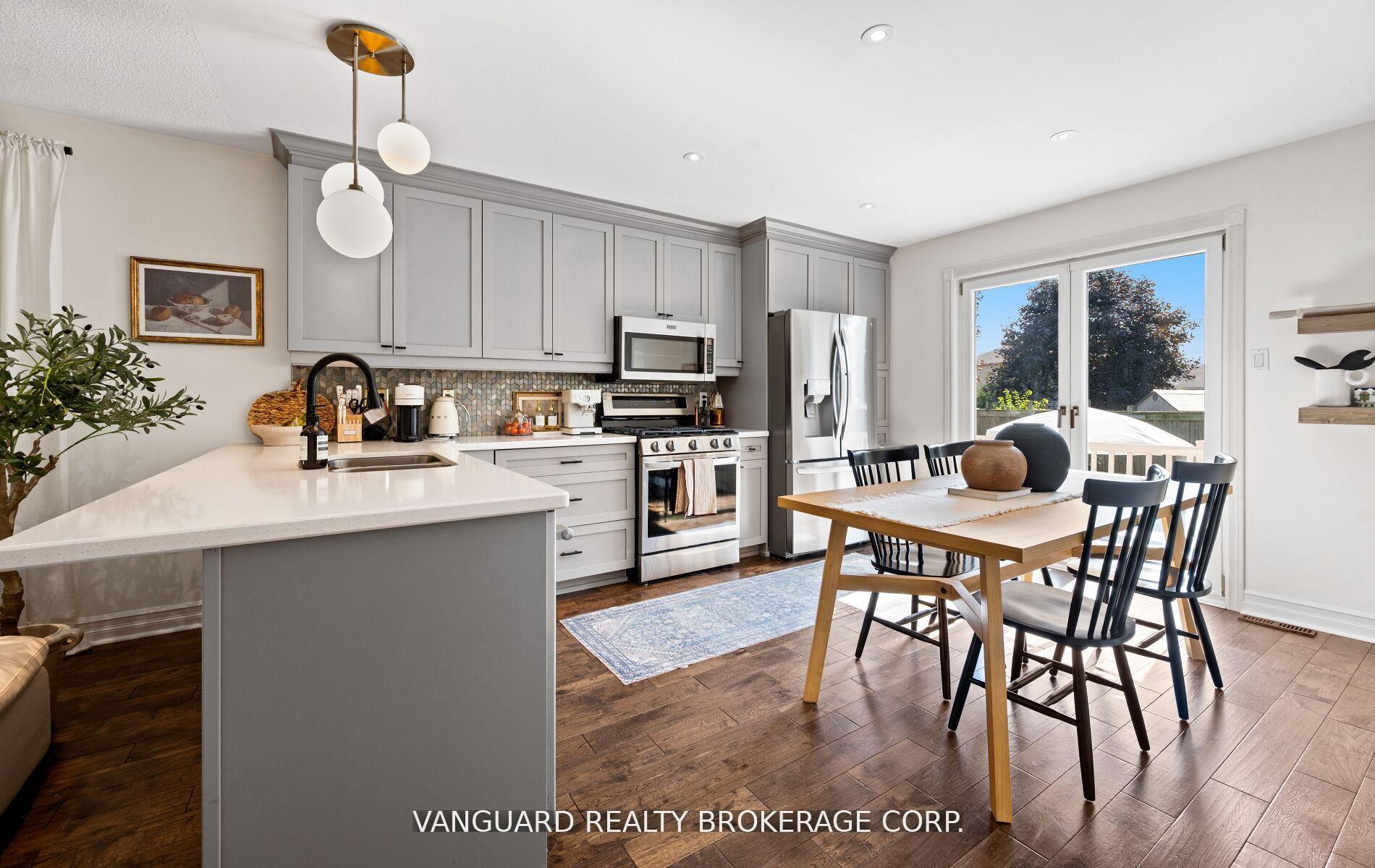 Photo 41 of 177 Sproule Drive, Barrie, 400 West — HOMEH