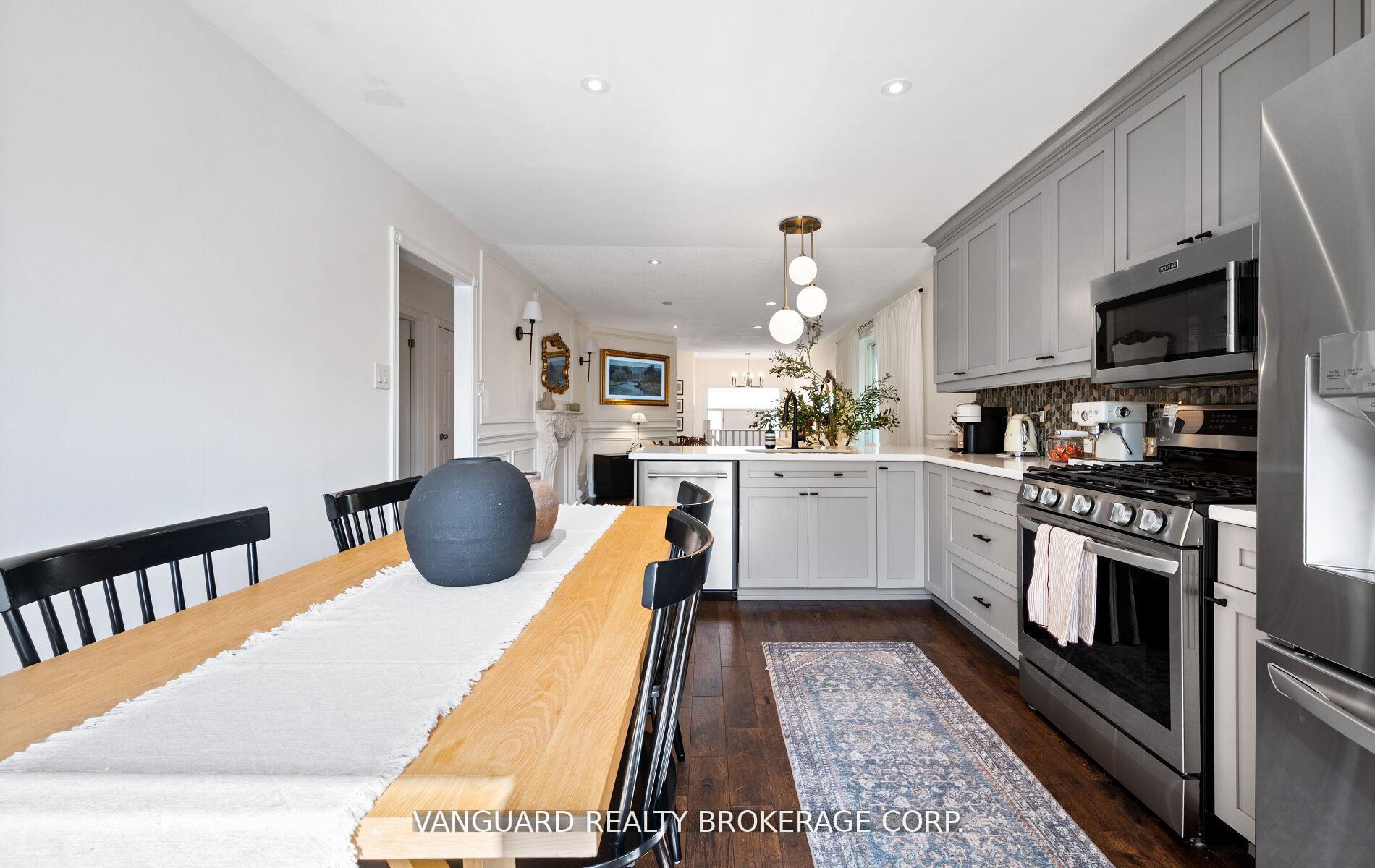 Photo 18 of 177 Sproule Drive, Barrie, 400 West — HOMEH