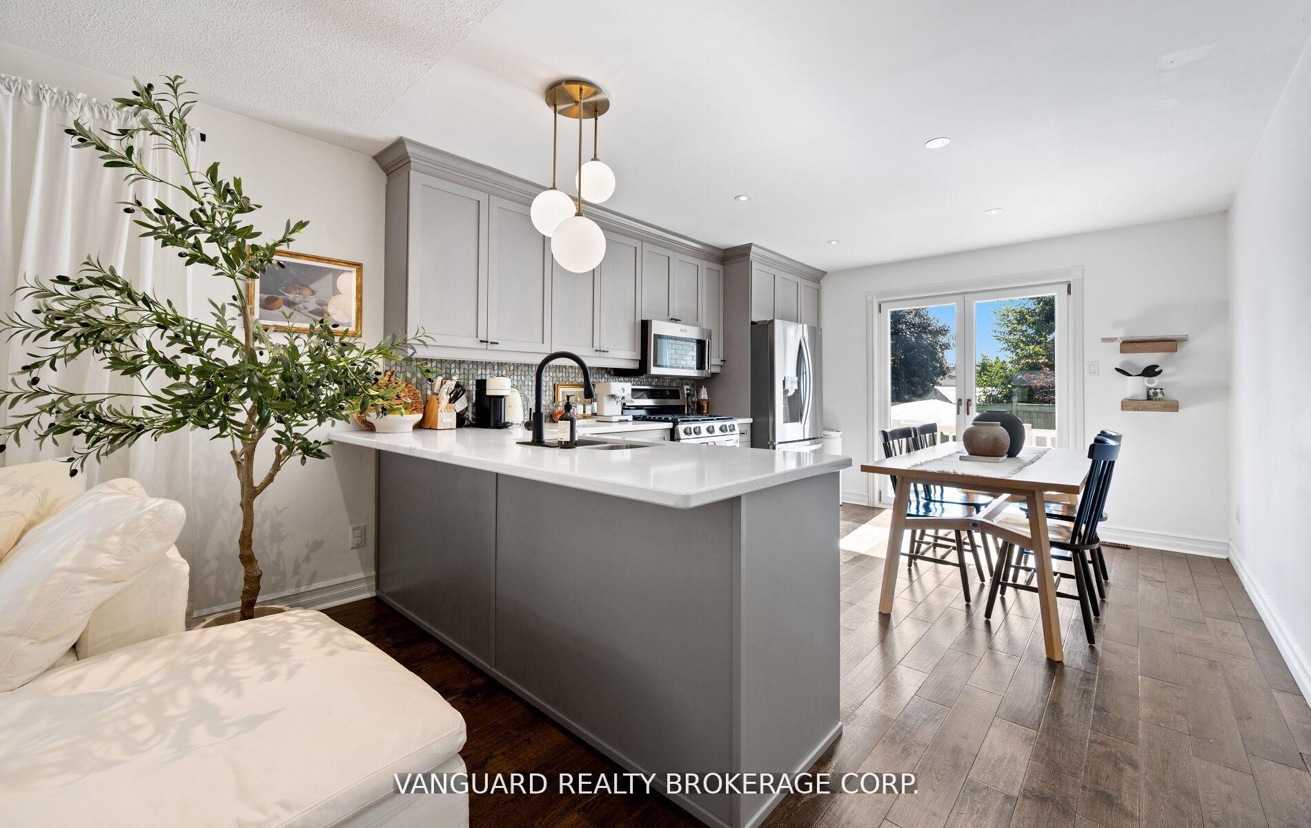 Photo 23 of 177 Sproule Drive, Barrie, 400 West — HOMEH