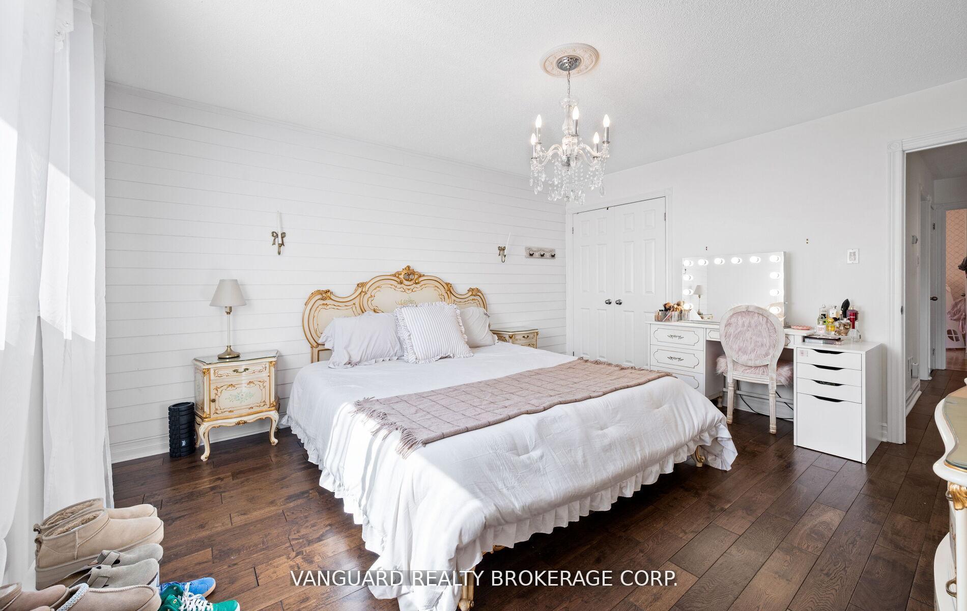 Photo 9 of 177 Sproule Drive, Barrie, 400 West — HOMEH