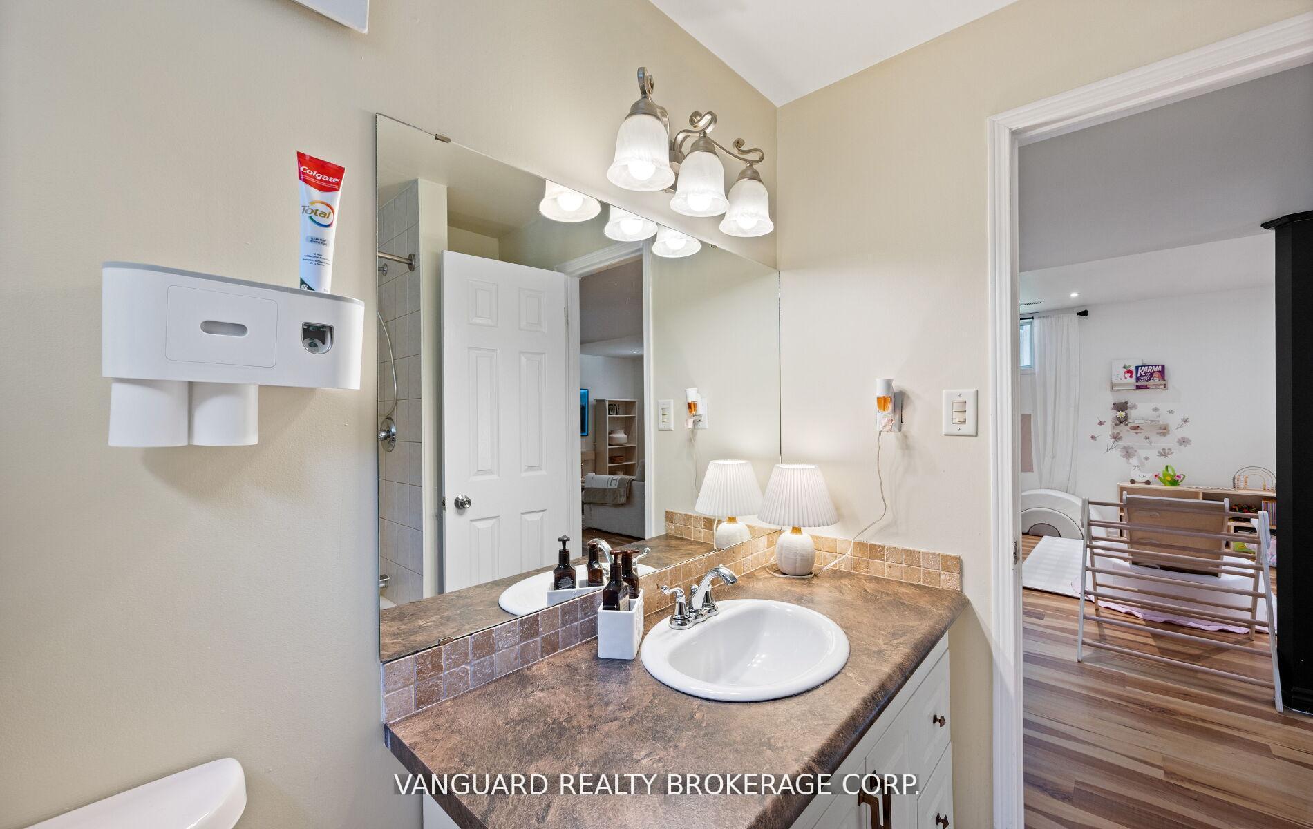 Photo 50 of 177 Sproule Drive, Barrie, 400 West — HOMEH