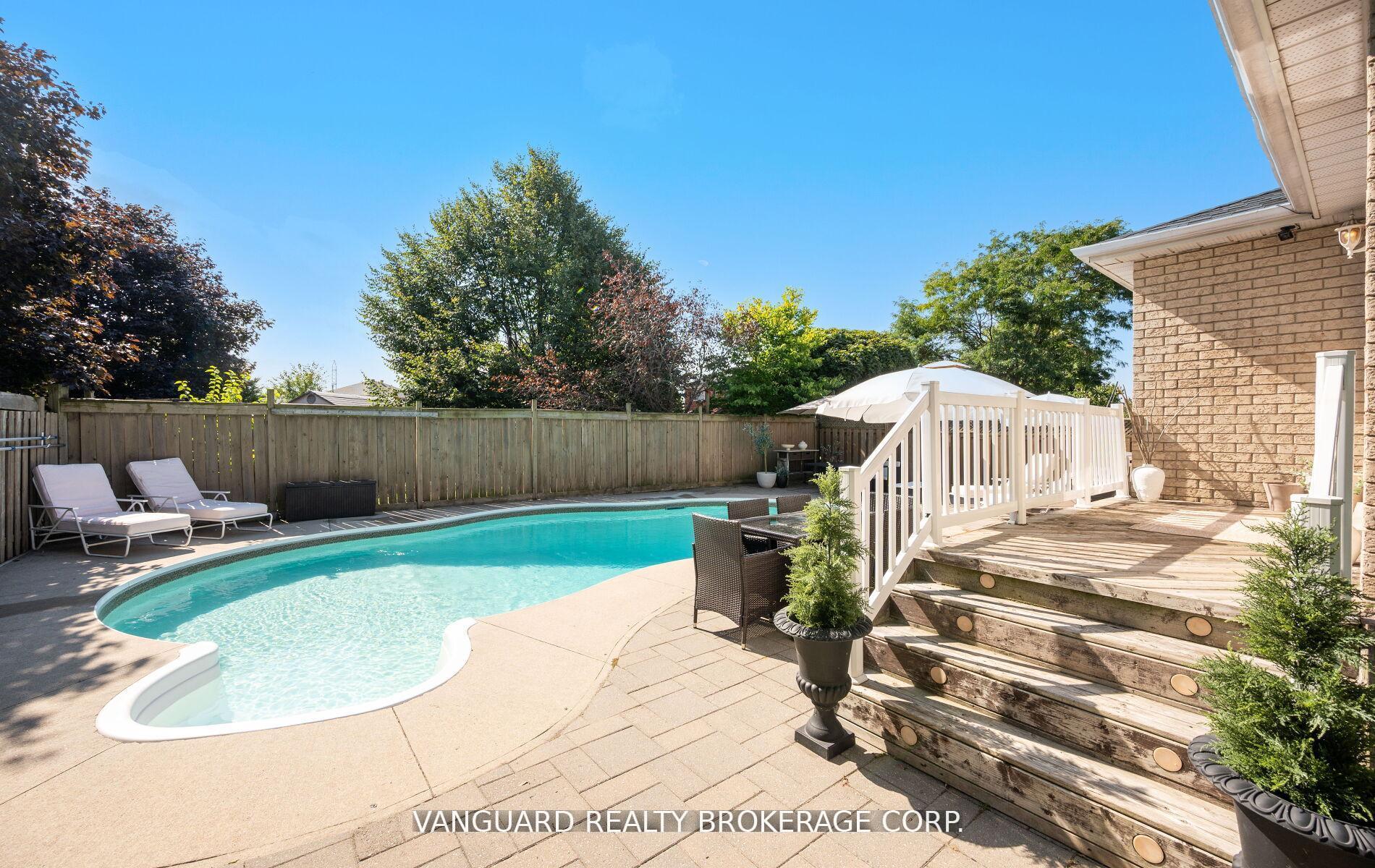 Photo 19 of 177 Sproule Drive, Barrie, 400 West — HOMEH