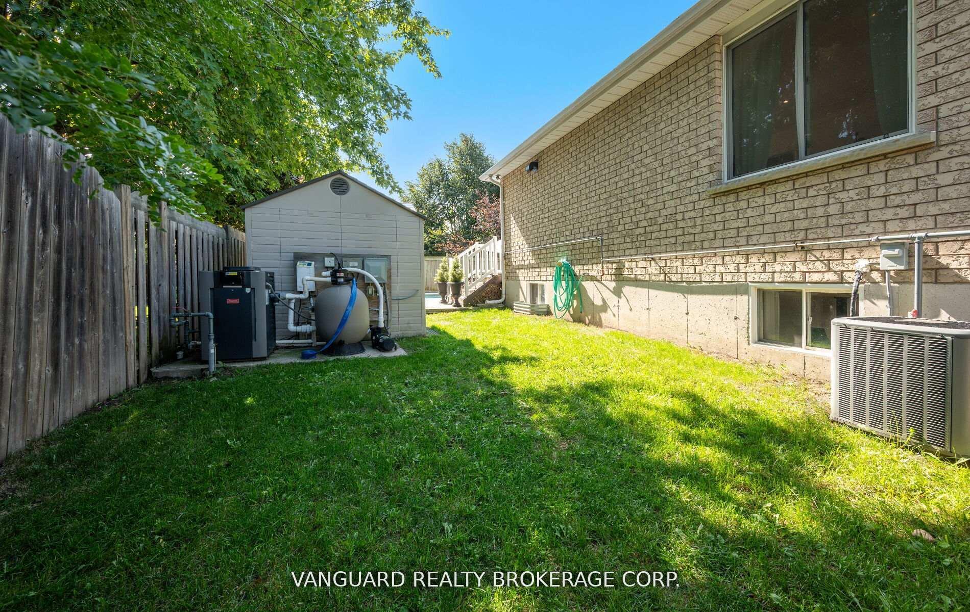 Photo 44 of 177 Sproule Drive, Barrie, 400 West — HOMEH