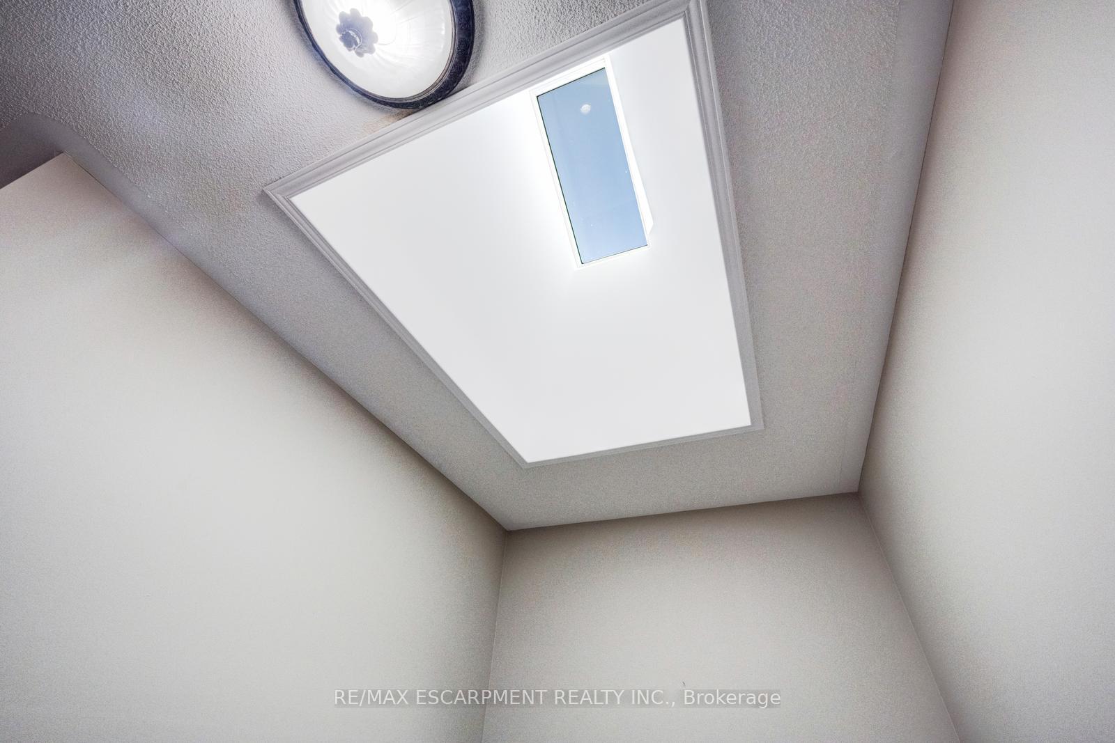 Photo 42 of 69 Stillman Drive, Brampton, Credit Valley — HOMEH