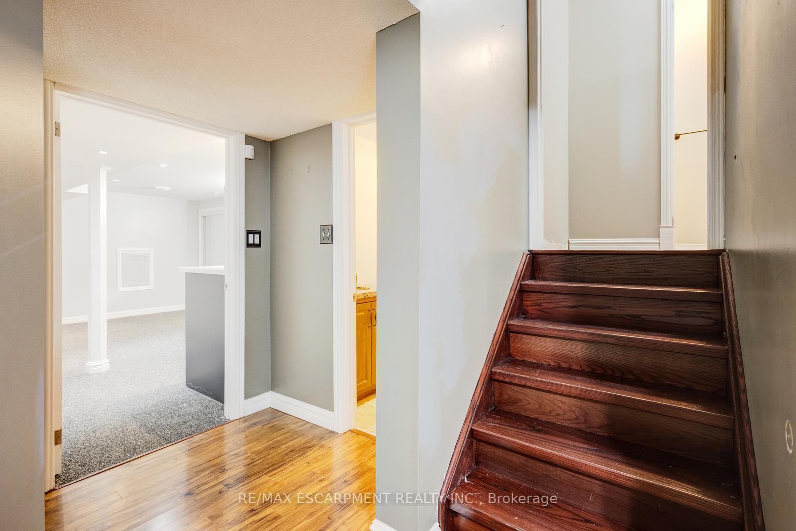 Photo 13 of 69 Stillman Drive, Brampton, Credit Valley — HOMEH