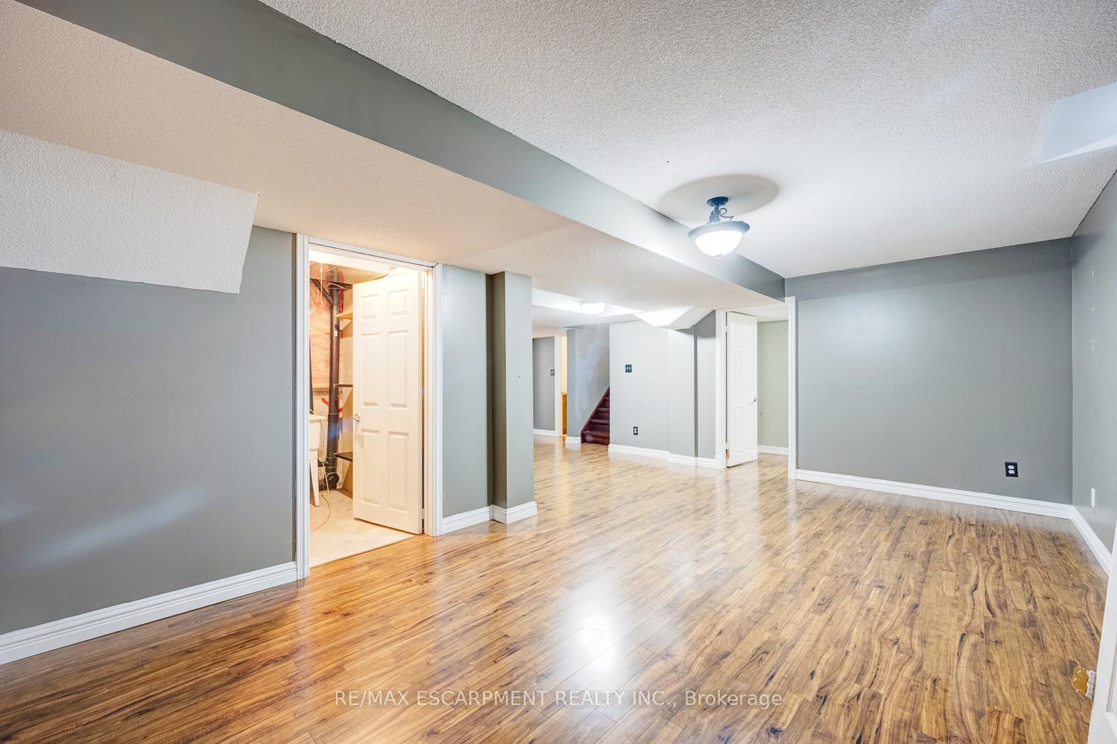 Photo 15 of 69 Stillman Drive, Brampton, Credit Valley — HOMEH