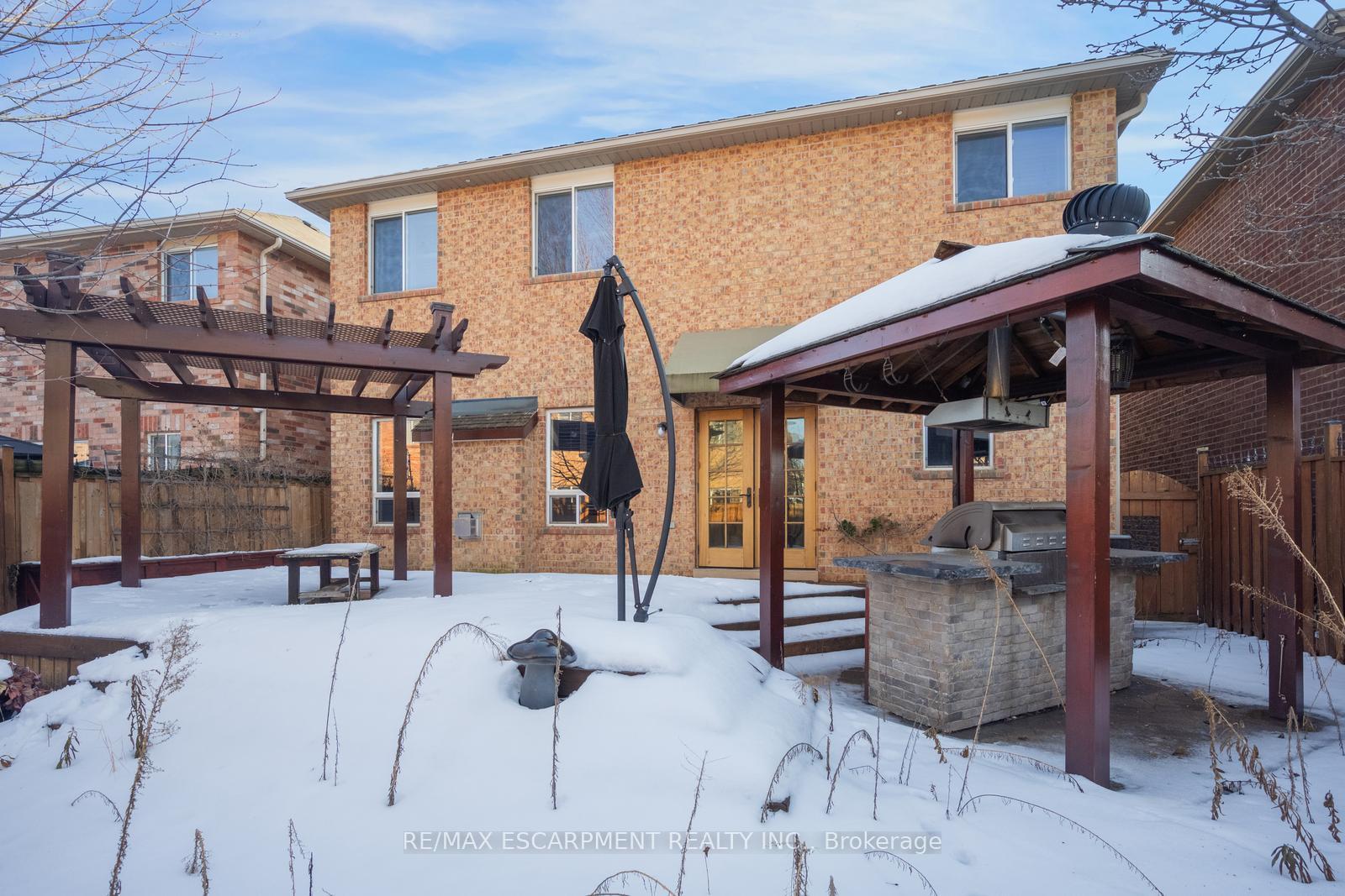 Photo 37 of 69 Stillman Drive, Brampton, Credit Valley — HOMEH