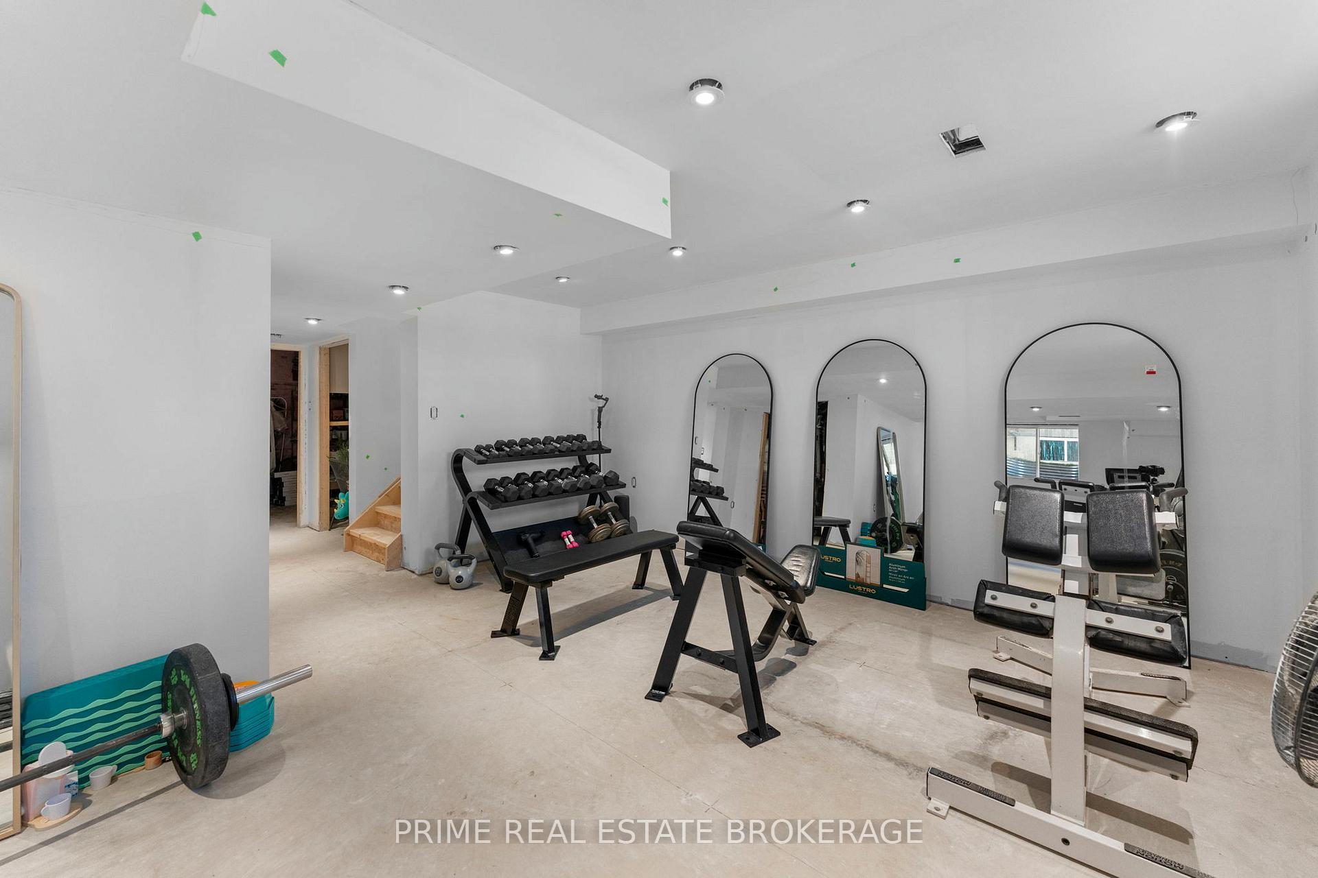 Photo 8 of 111 Lossing Drive, Norwich, Norwich Town — HOMEH