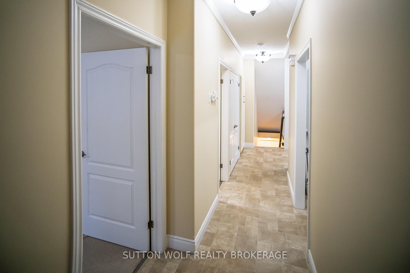 Photo 15 of Unit 7, 384 Head Street N, Strathroy-Caradoc, NE — HOMEH