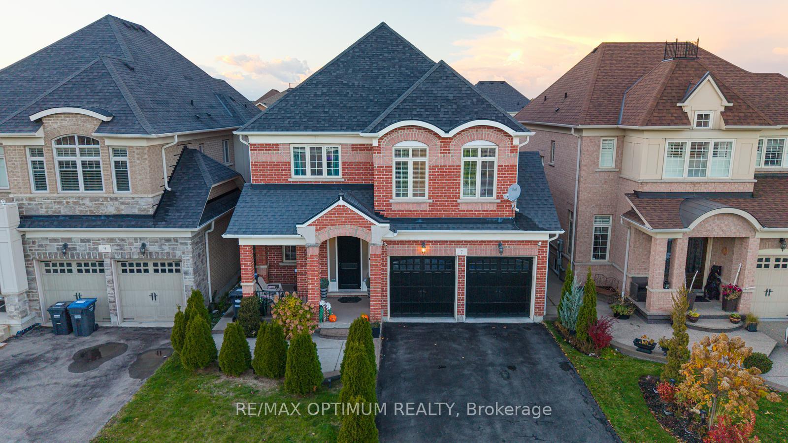 Photo 1 of 7 Legendary Circle, Brampton, Bram West — HOMEH