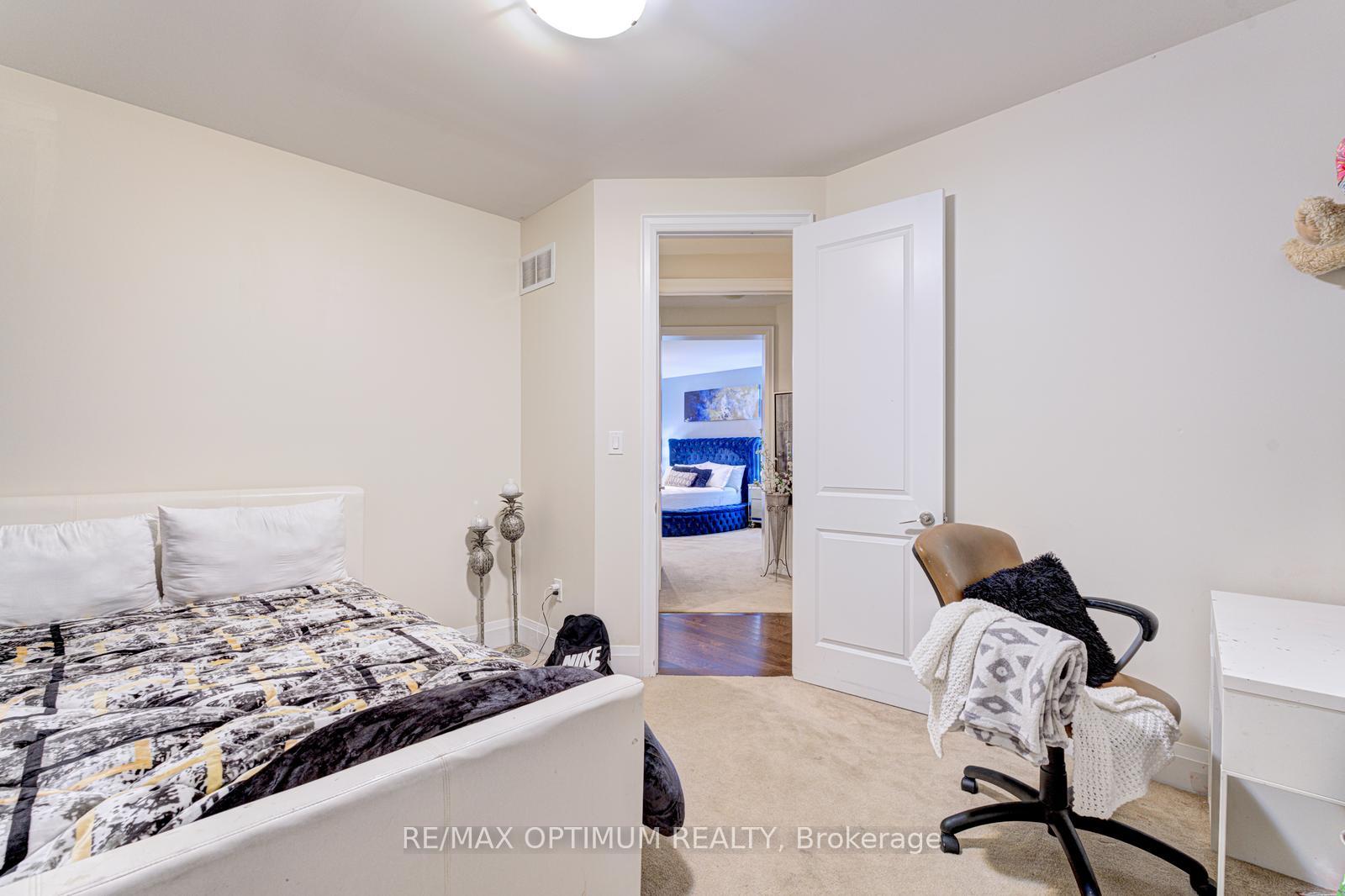 Photo 31 of 7 Legendary Circle, Brampton, Bram West — HOMEH