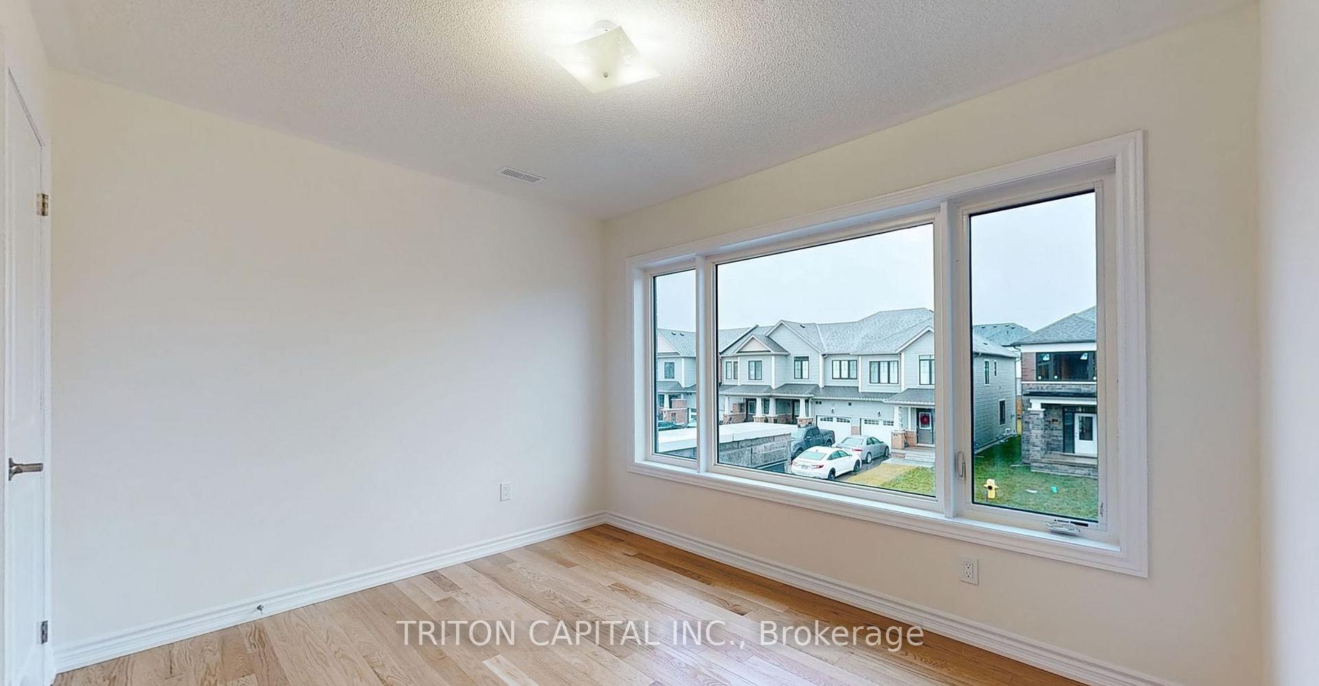 Photo 15 of 14 Bannister (Unit 1) Road, Barrie, Rural Barrie Southeast — HOMEH