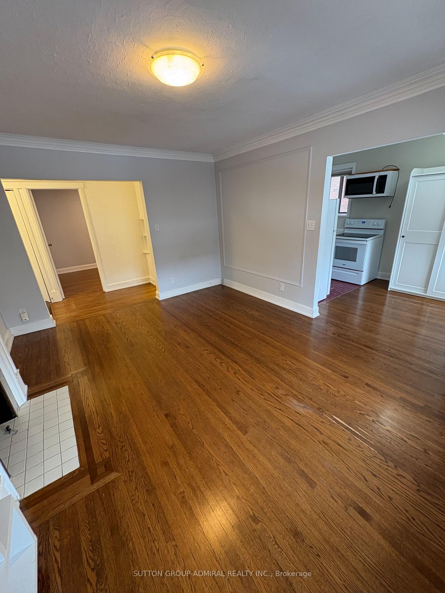 Photo 4 of Unit 11, 1648 Bathurst Street, Toronto, Humewood-Cedarvale — HOMEH