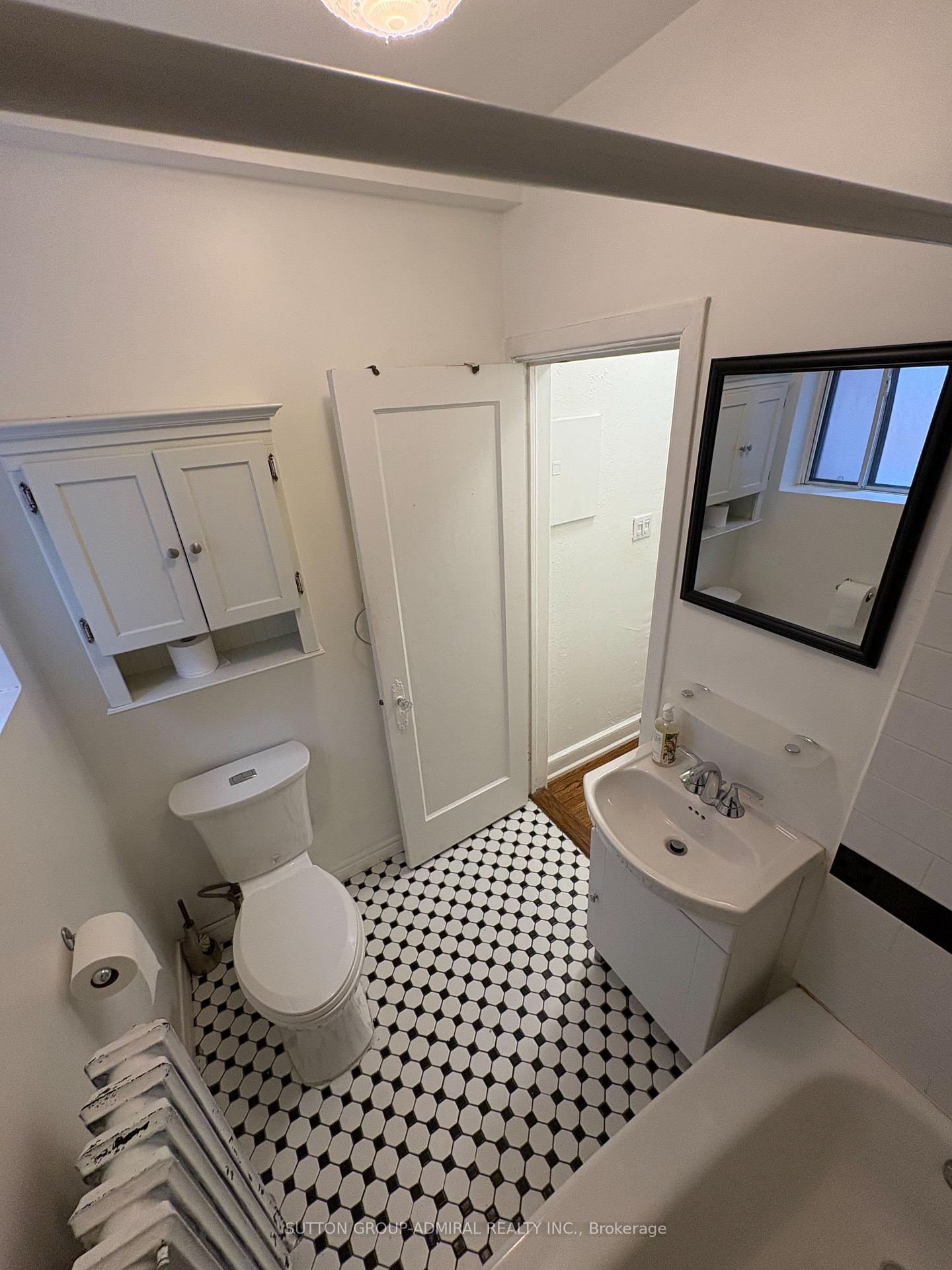 Photo 9 of Unit 11, 1648 Bathurst Street, Toronto, Humewood-Cedarvale — HOMEH