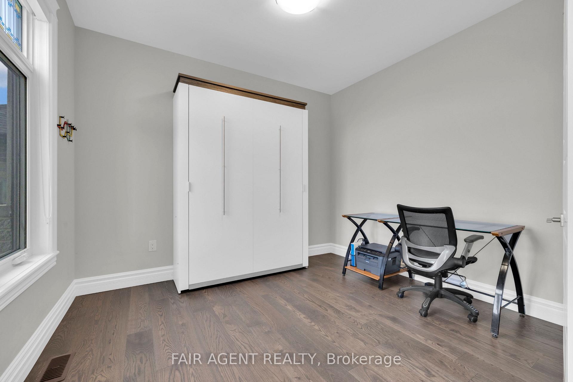 Photo 24 of 418 Pearson Street, Amherstburg — HOMEH