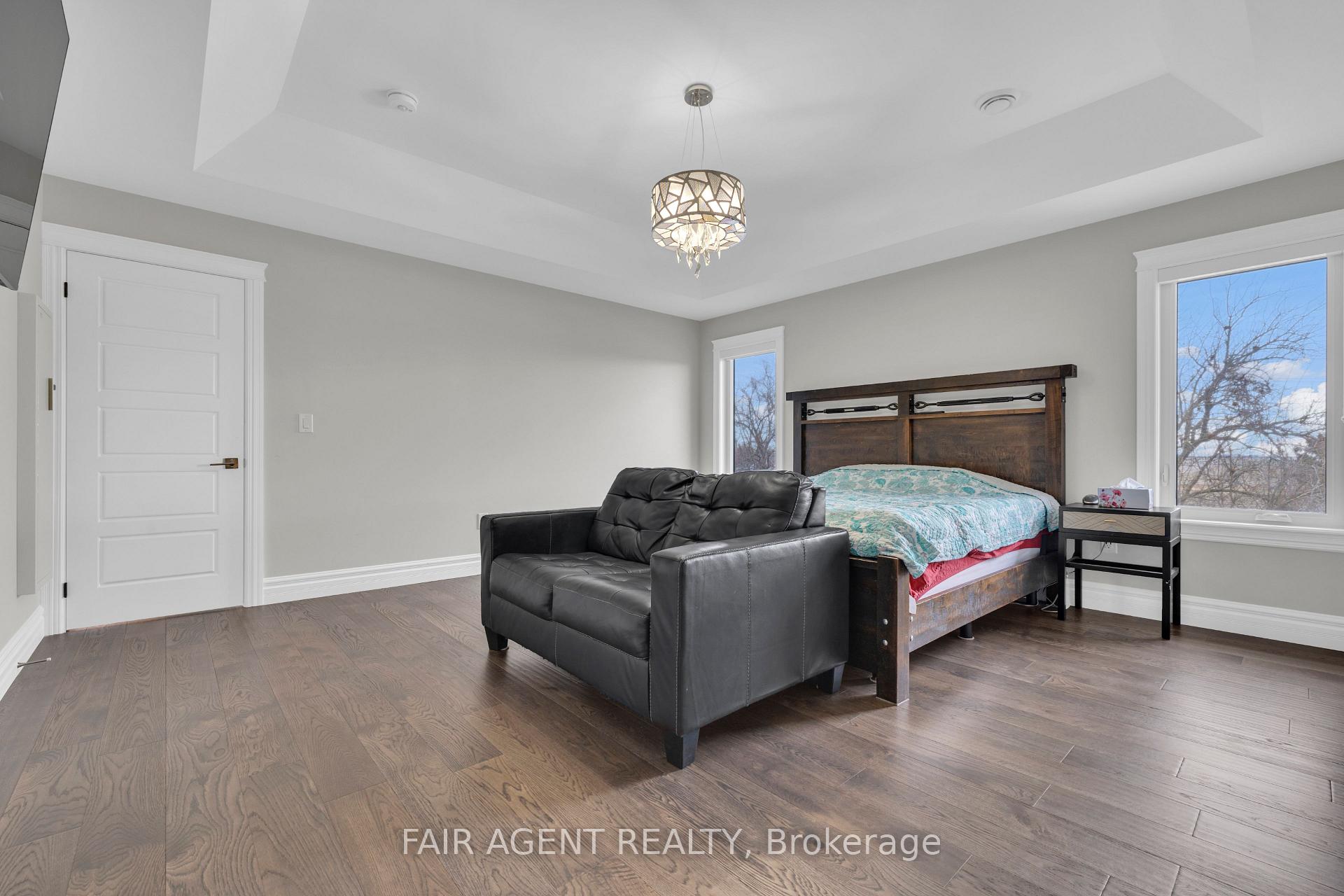 Photo 16 of 418 Pearson Street, Amherstburg — HOMEH