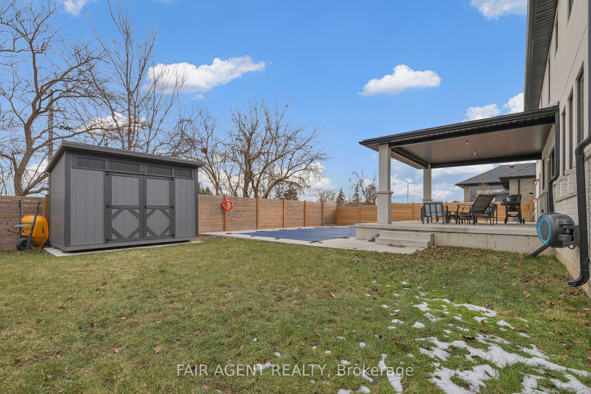 Photo 42 of 418 Pearson Street, Amherstburg — HOMEH