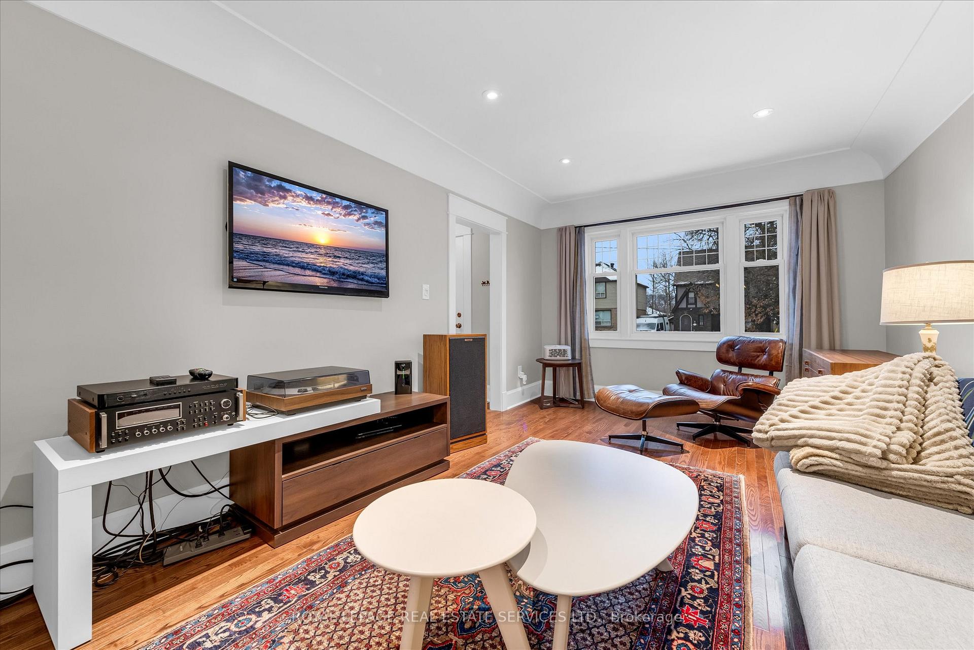 Photo 12 of 20 Arkell Street, Hamilton, Westdale — HOMEH