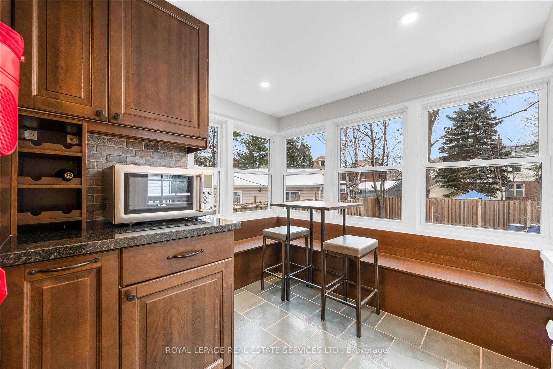 Photo 9 of 20 Arkell Street, Hamilton, Westdale — HOMEH