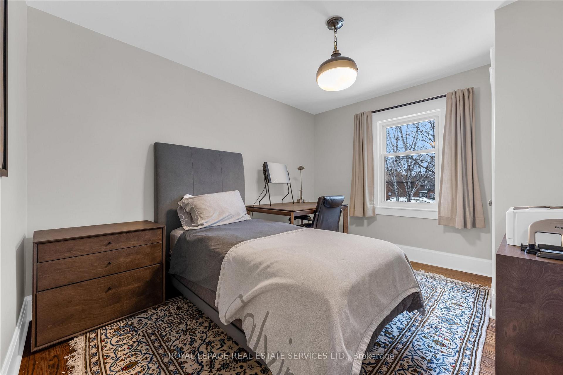 Photo 11 of 20 Arkell Street, Hamilton, Westdale — HOMEH