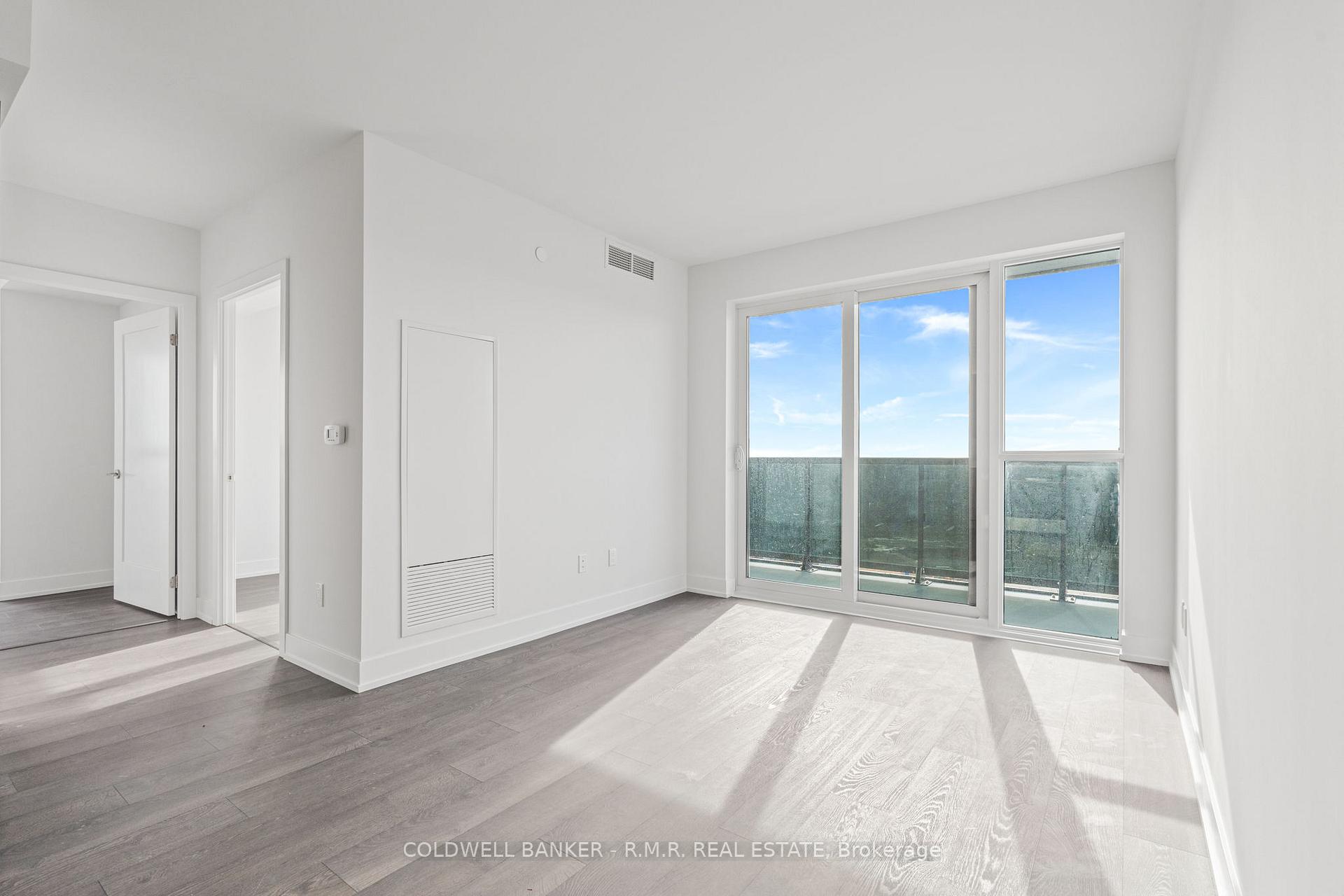 Photo 8 of Unit 1117, 2550 Simcoe Street N, Oshawa, Windfields — HOMEH