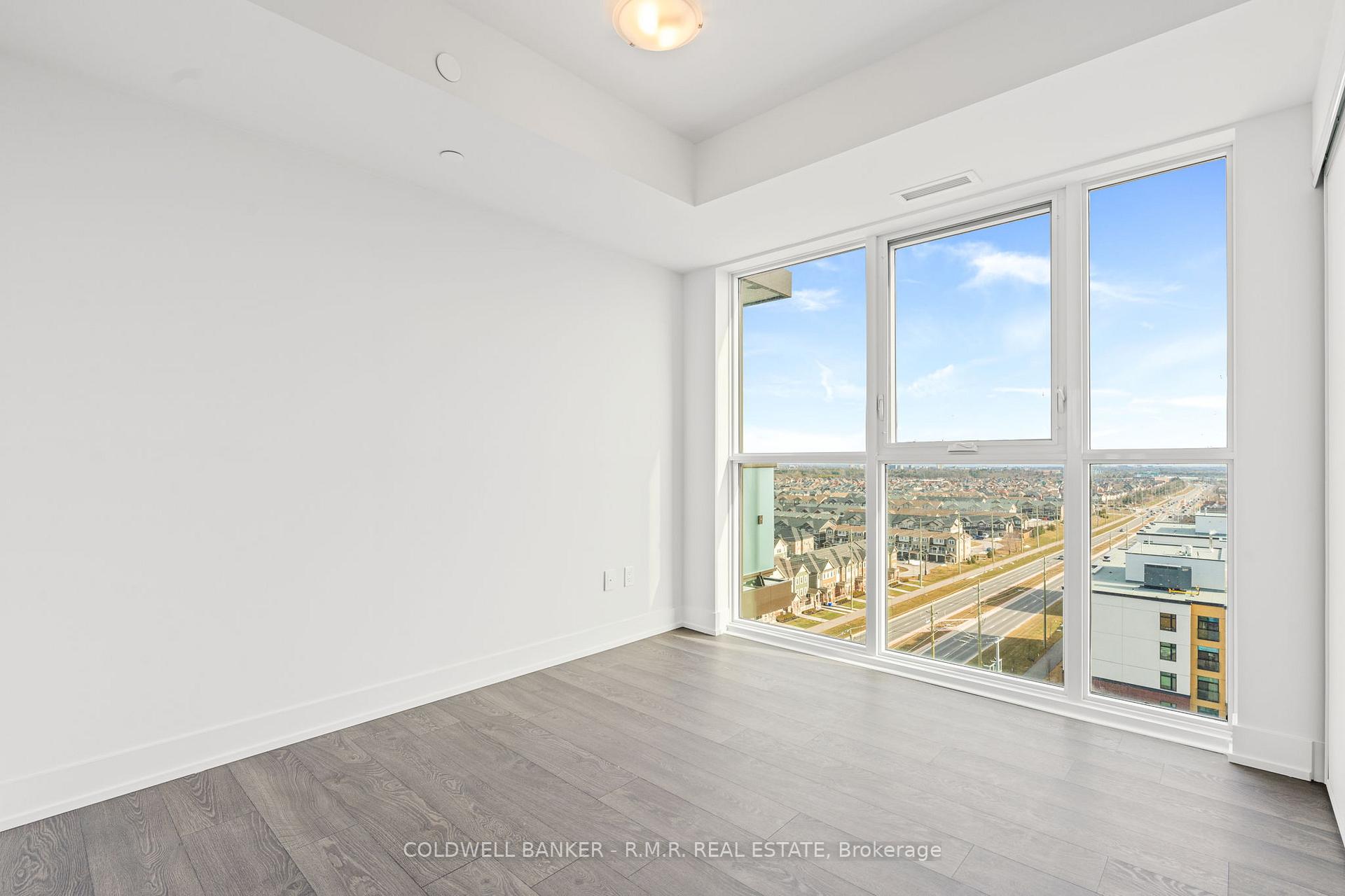Photo 10 of Unit 1117, 2550 Simcoe Street N, Oshawa, Windfields — HOMEH