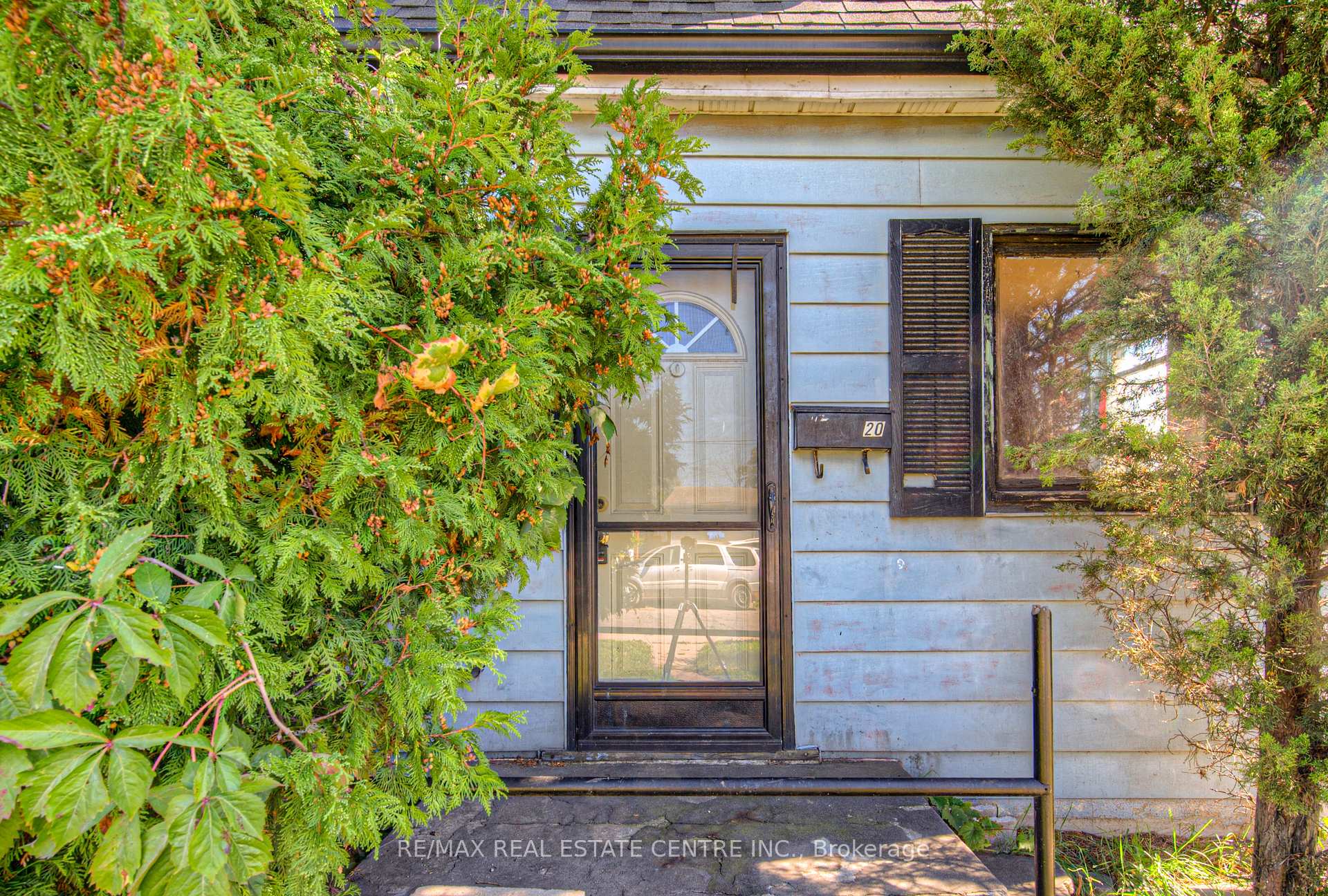 Photo 3 of 20 Beatty Avenue, Hamilton, Industrial Sector — HOMEH