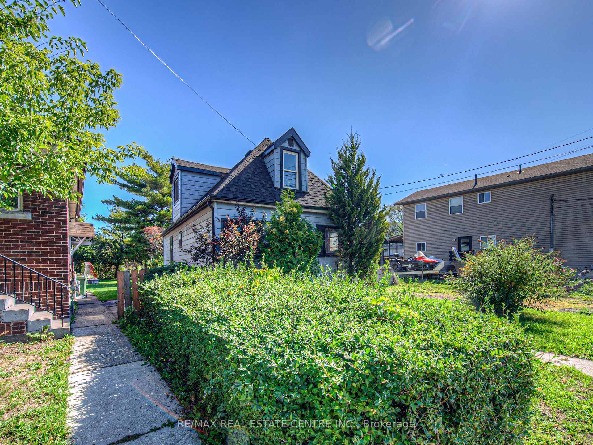 Photo 28 of 20 Beatty Avenue, Hamilton, Industrial Sector — HOMEH