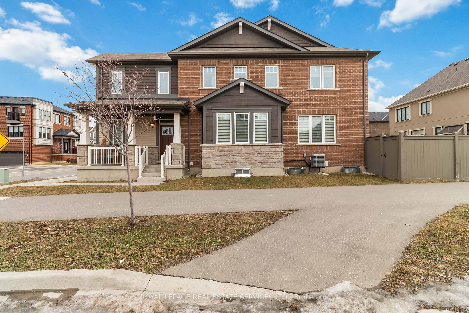 Photo 1 of 1280 Sycamore Garden, Milton, Cobban — HOMEH