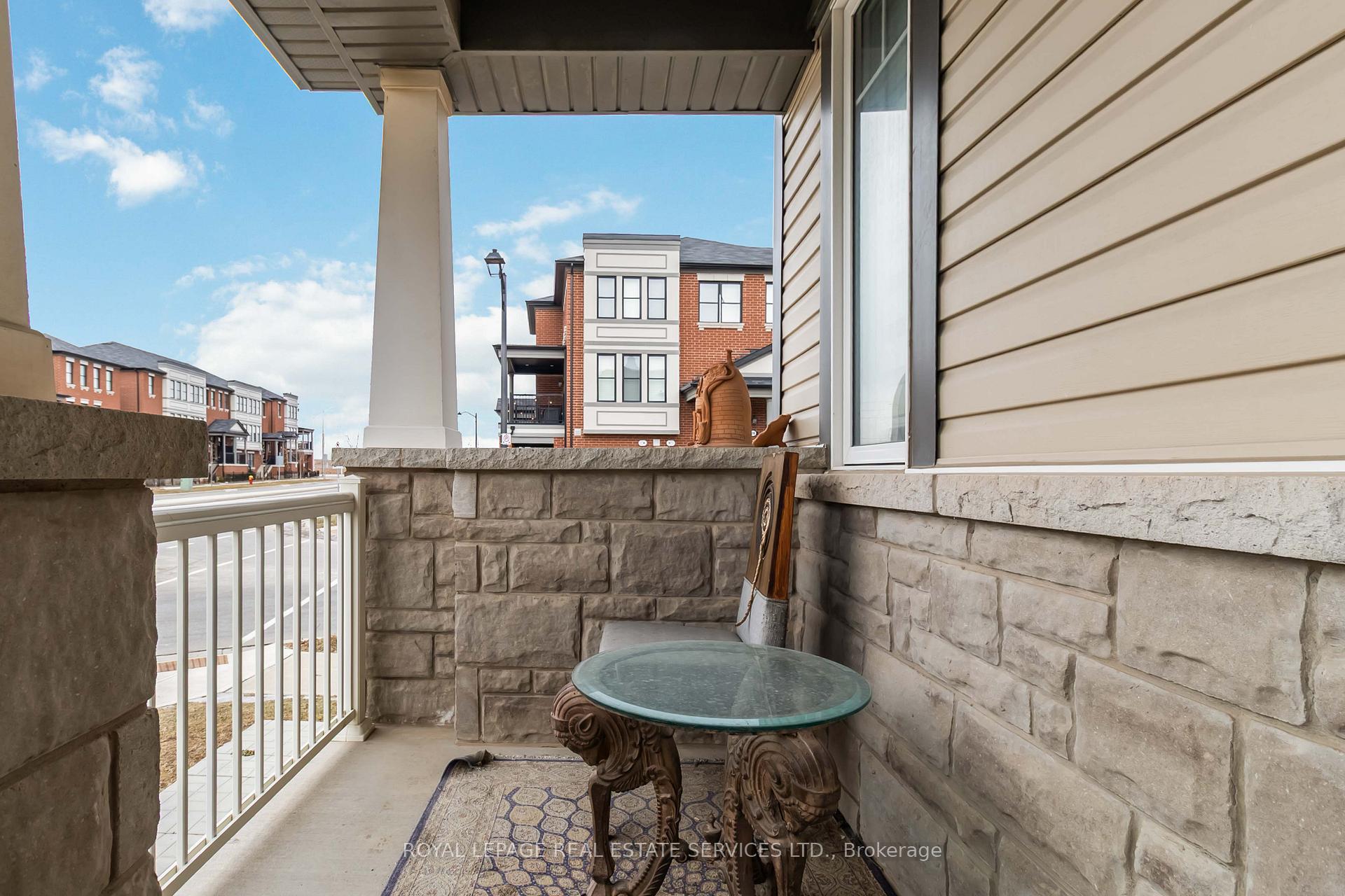 Photo 23 of 1280 Sycamore Garden, Milton, Cobban — HOMEH