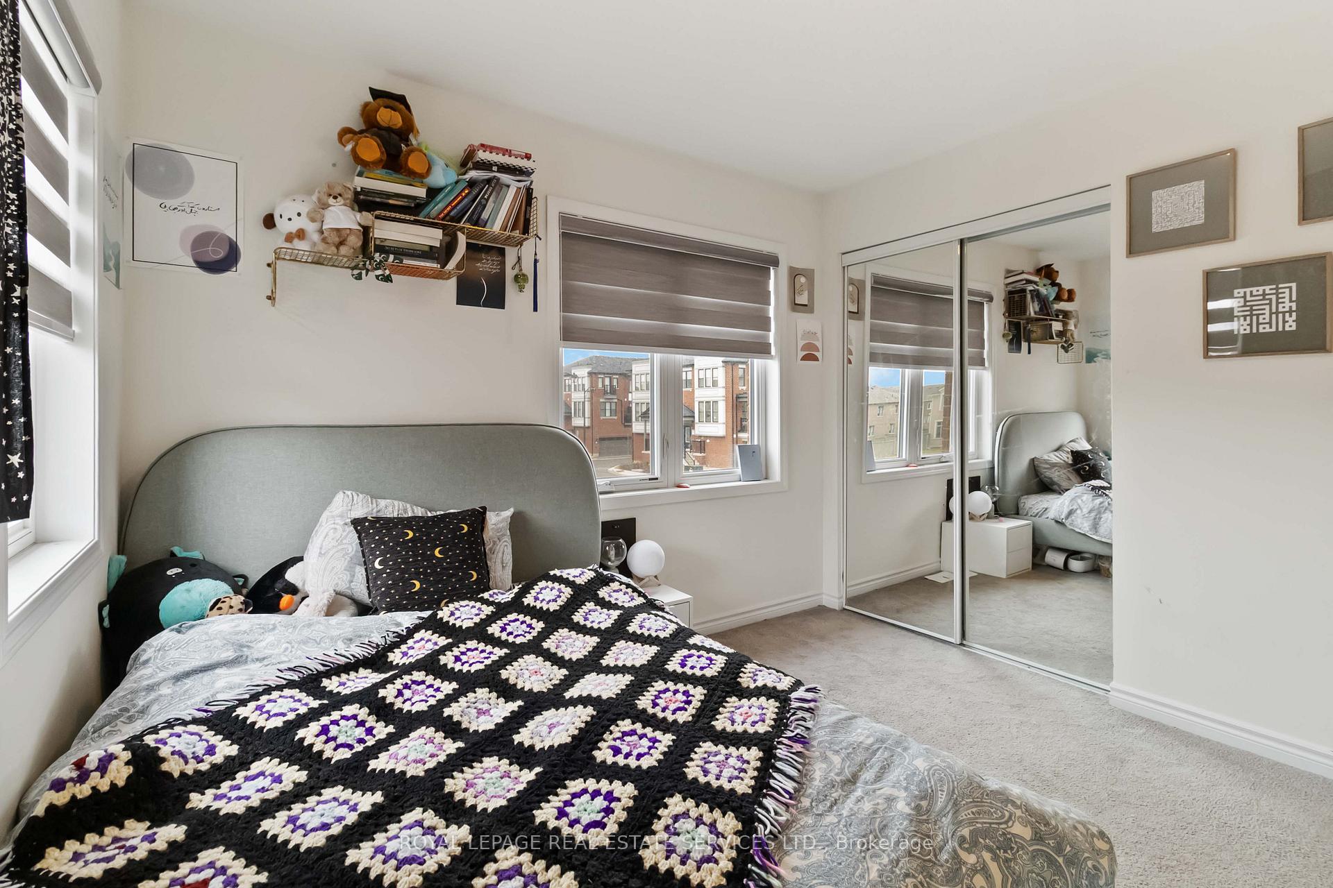 Photo 16 of 1280 Sycamore Garden, Milton, Cobban — HOMEH