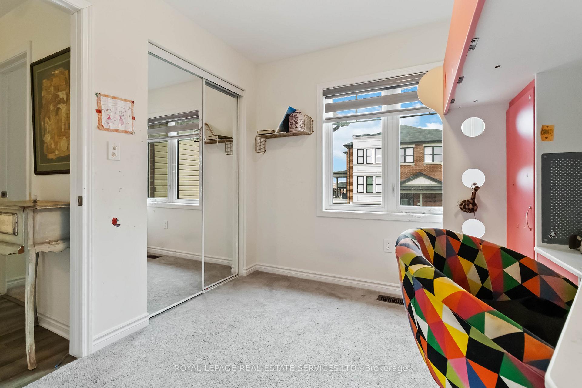 Photo 29 of 1280 Sycamore Garden, Milton, Cobban — HOMEH