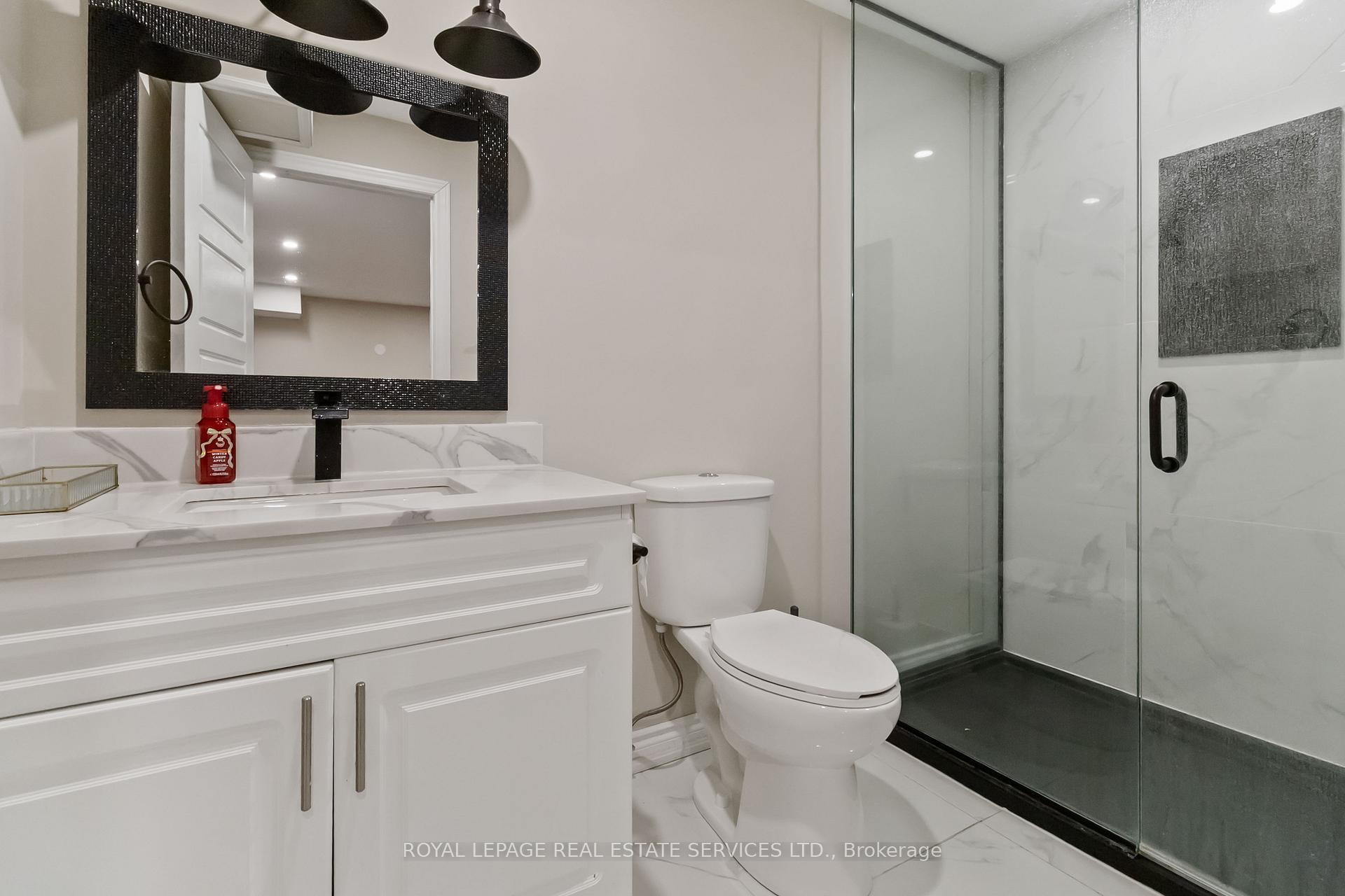 Photo 31 of 1280 Sycamore Garden, Milton, Cobban — HOMEH