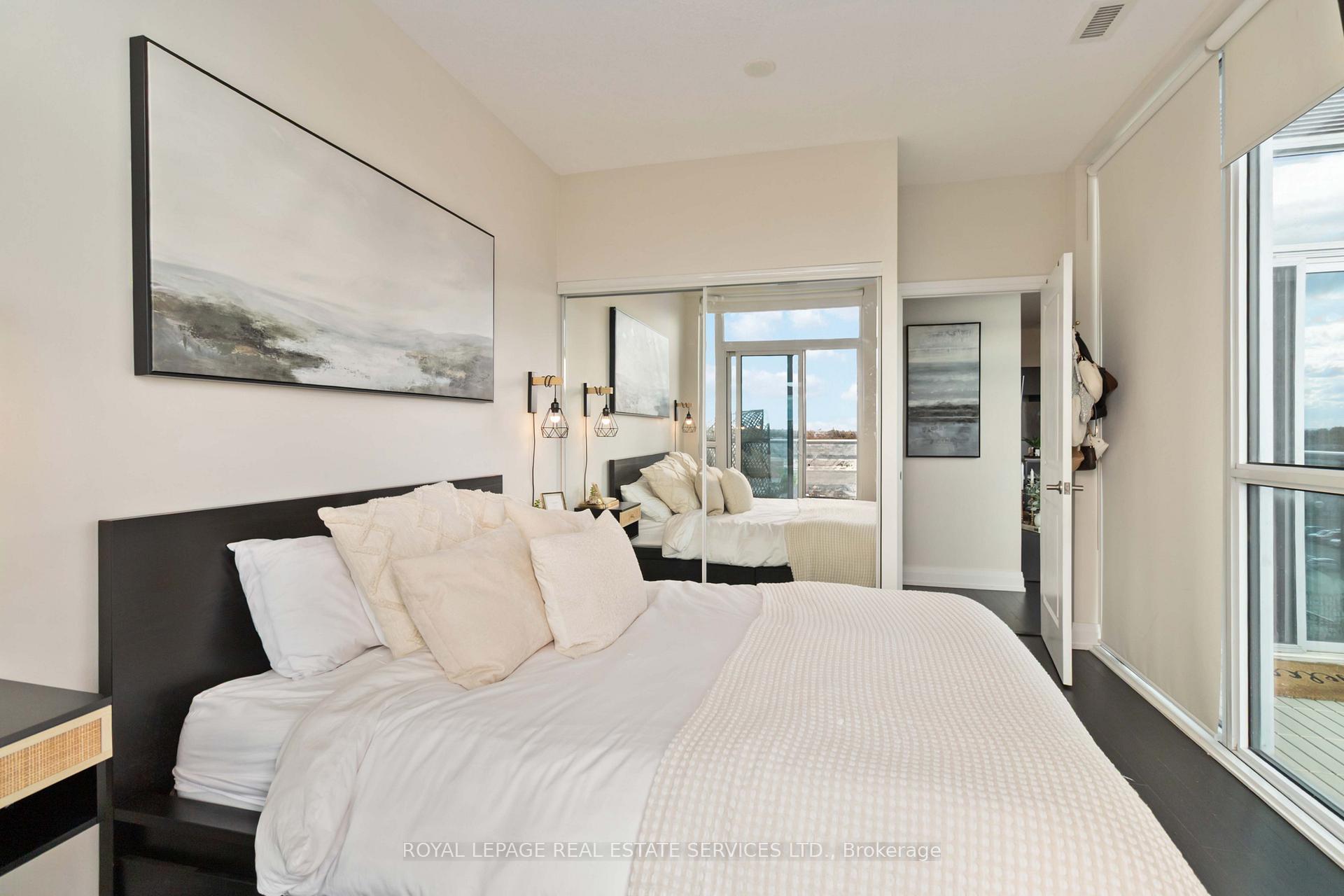 Photo 12 of Unit 516, 65 Speers Road, Oakville, Central — HOMEH