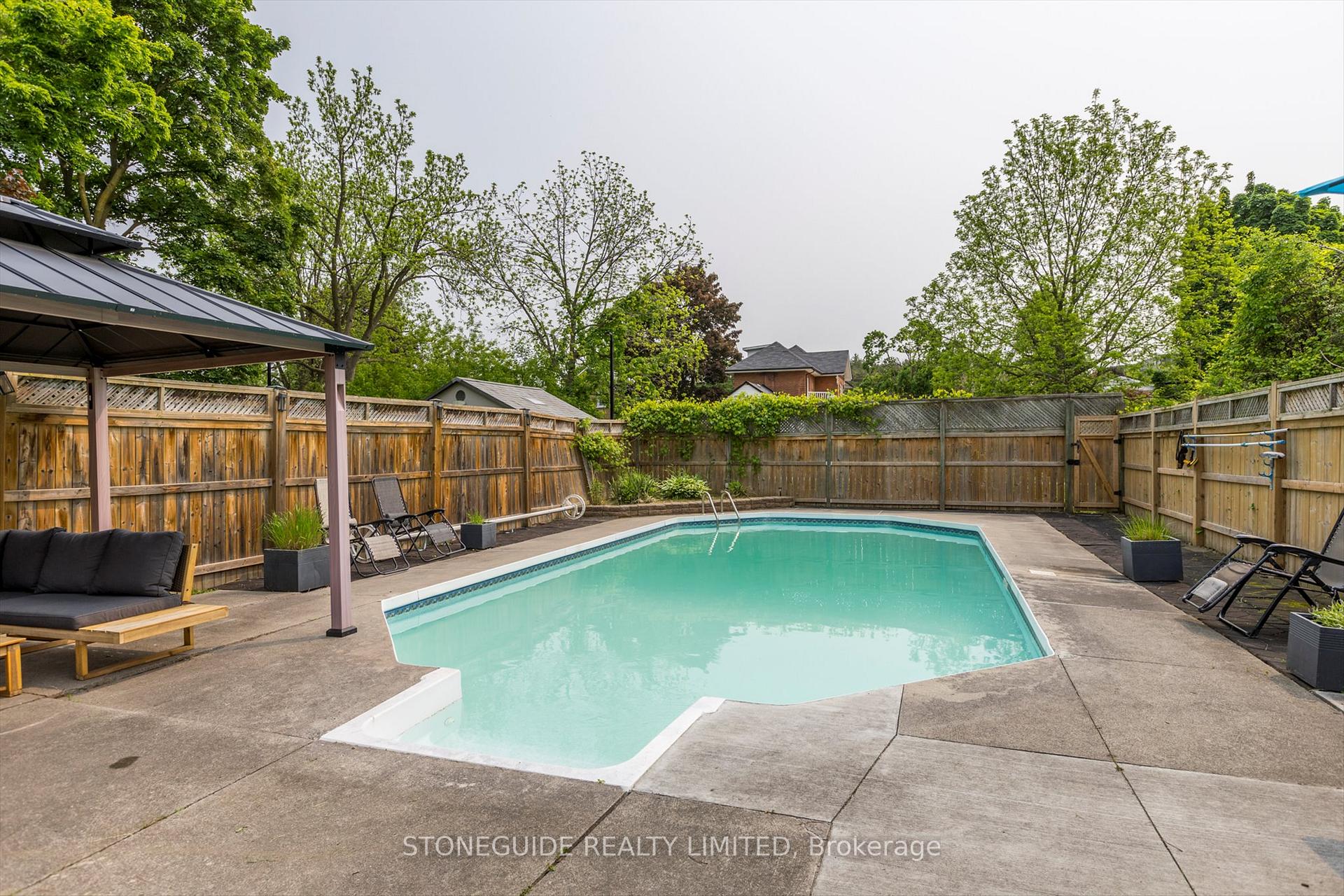Photo 17 of 454 Mark Street, Peterborough, Ashburnham Ward 4 — HOMEH