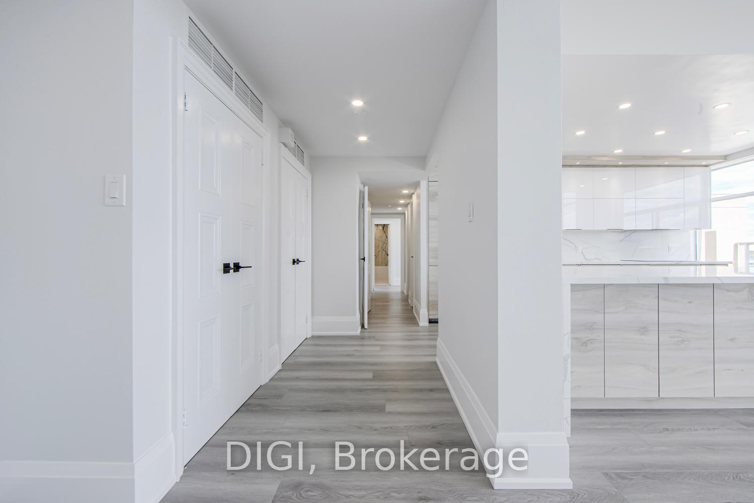 Photo 1 of Unit PH4, 400 Walmer Road, Toronto, Forest Hill South — HOMEH