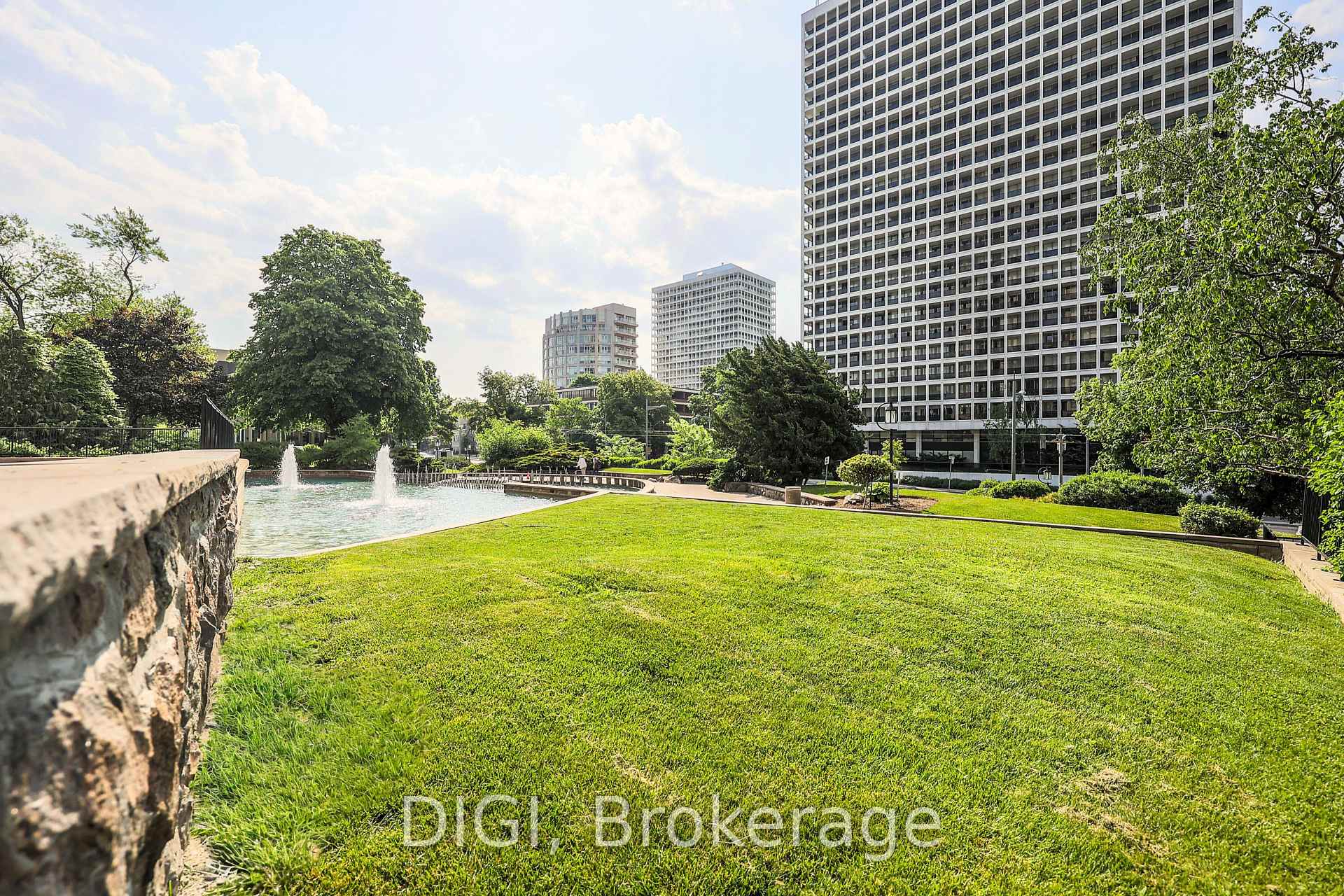 Photo 24 of Unit PH4, 400 Walmer Road, Toronto, Forest Hill South — HOMEH