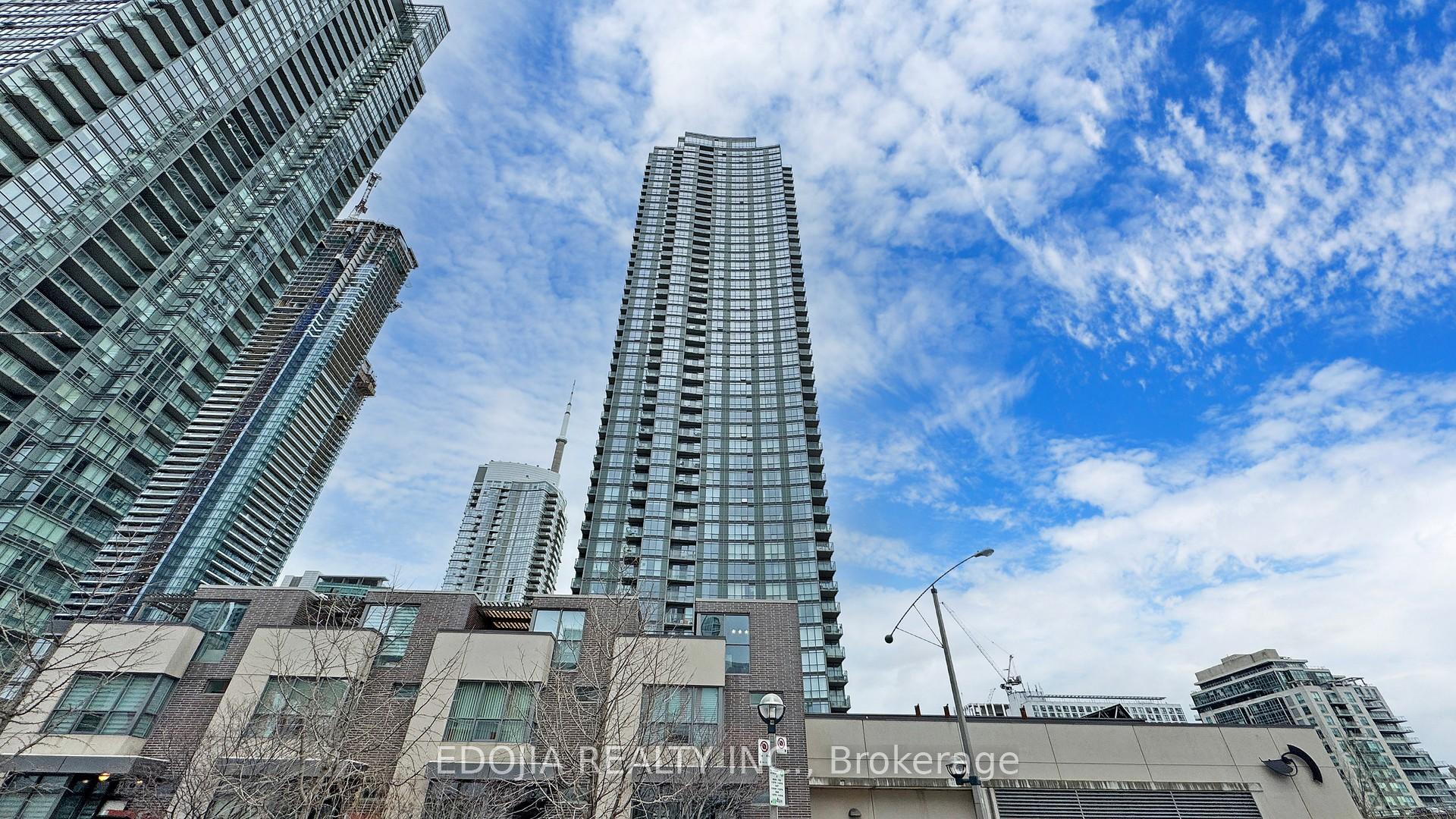 Front of Unit 3811, 11 Brunel Court