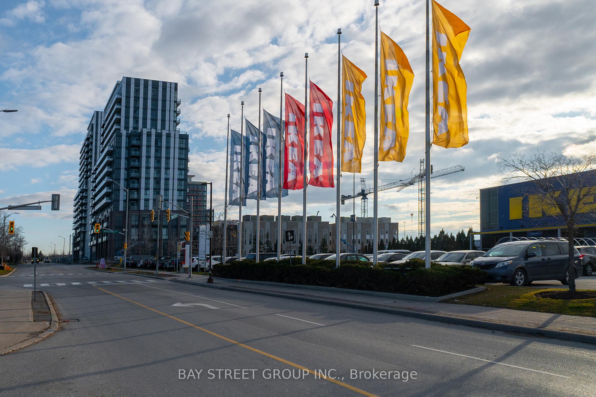 Photo 1 of Unit 906, 10 Honeycrisp Crescent N, Vaughan, Vaughan Corporate Centre — HOMEH