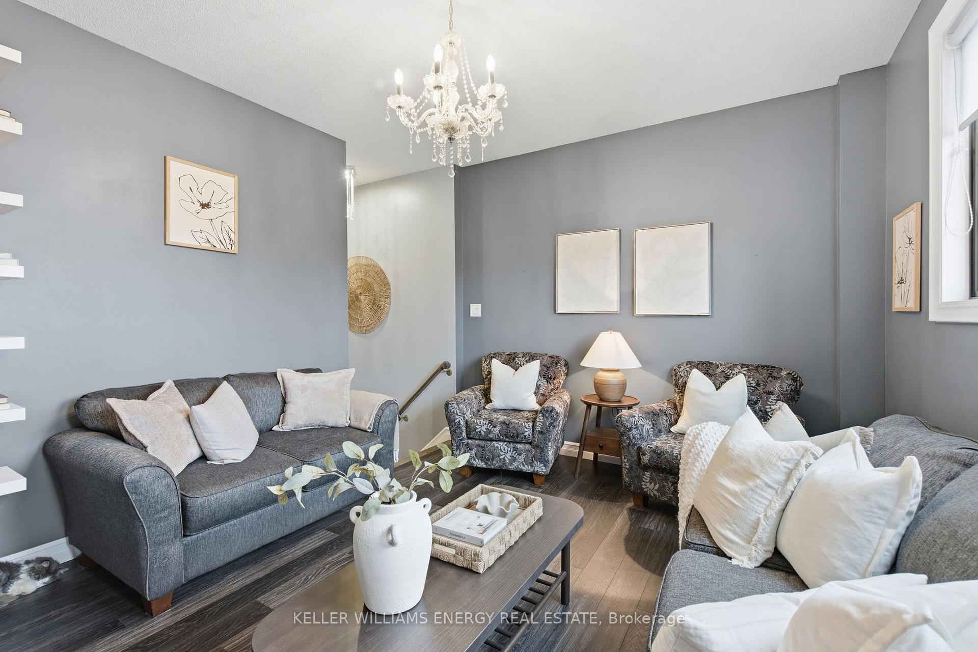 Photo 21 of 99 Bonnycastle Drive, Clarington, Bowmanville — HOMEH